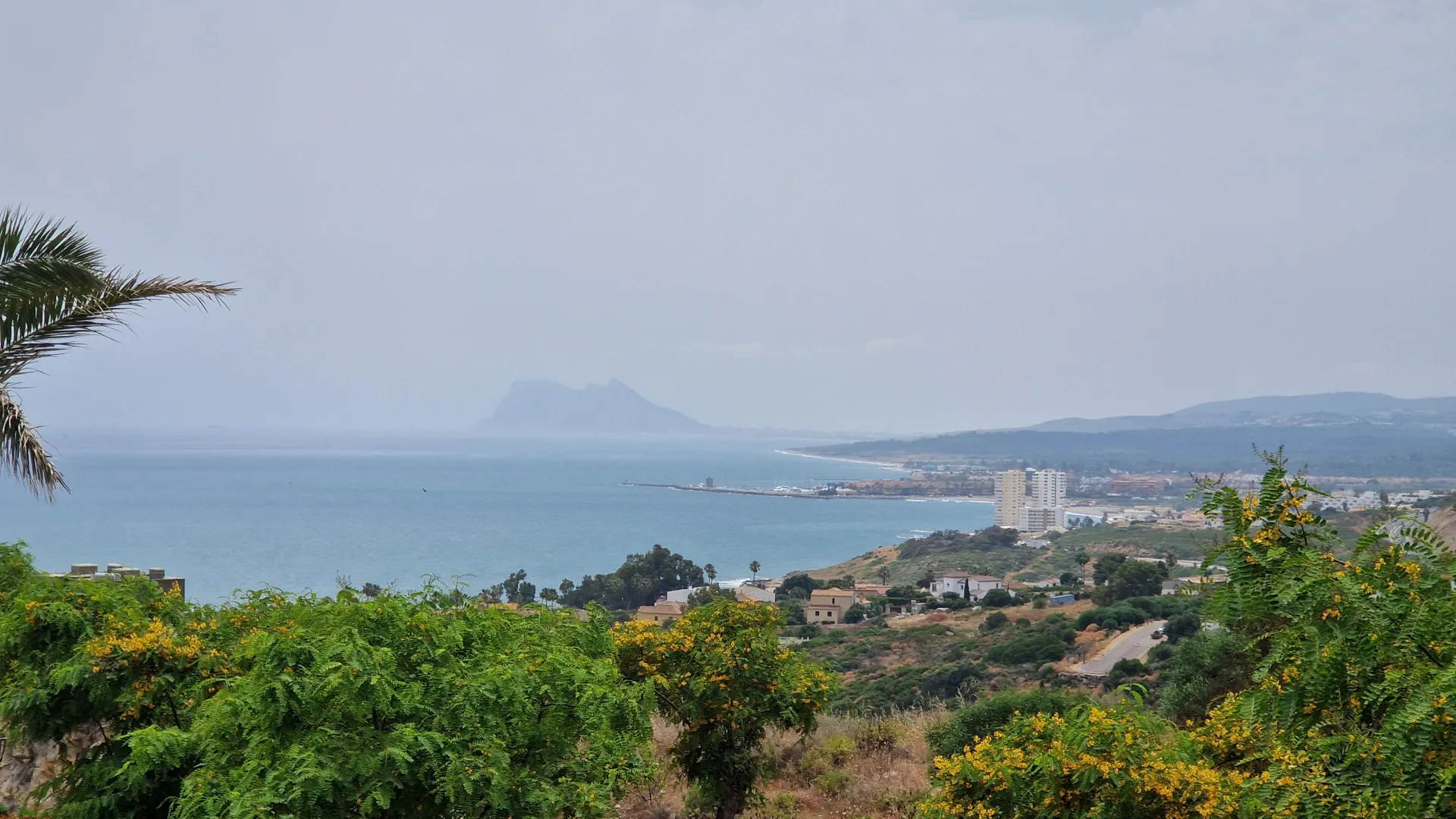 Bahia de las Rocas, atico duplex en venta de 3 dormitorios