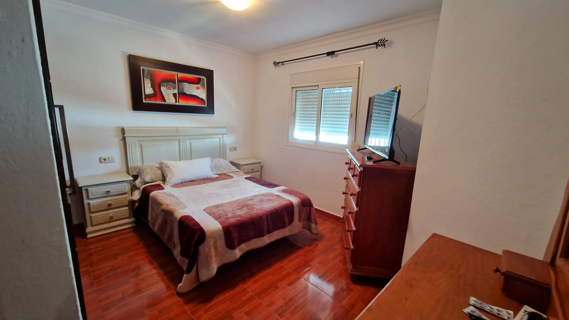 For sale Manilva Pueblo 6 bedrooms semi detached house