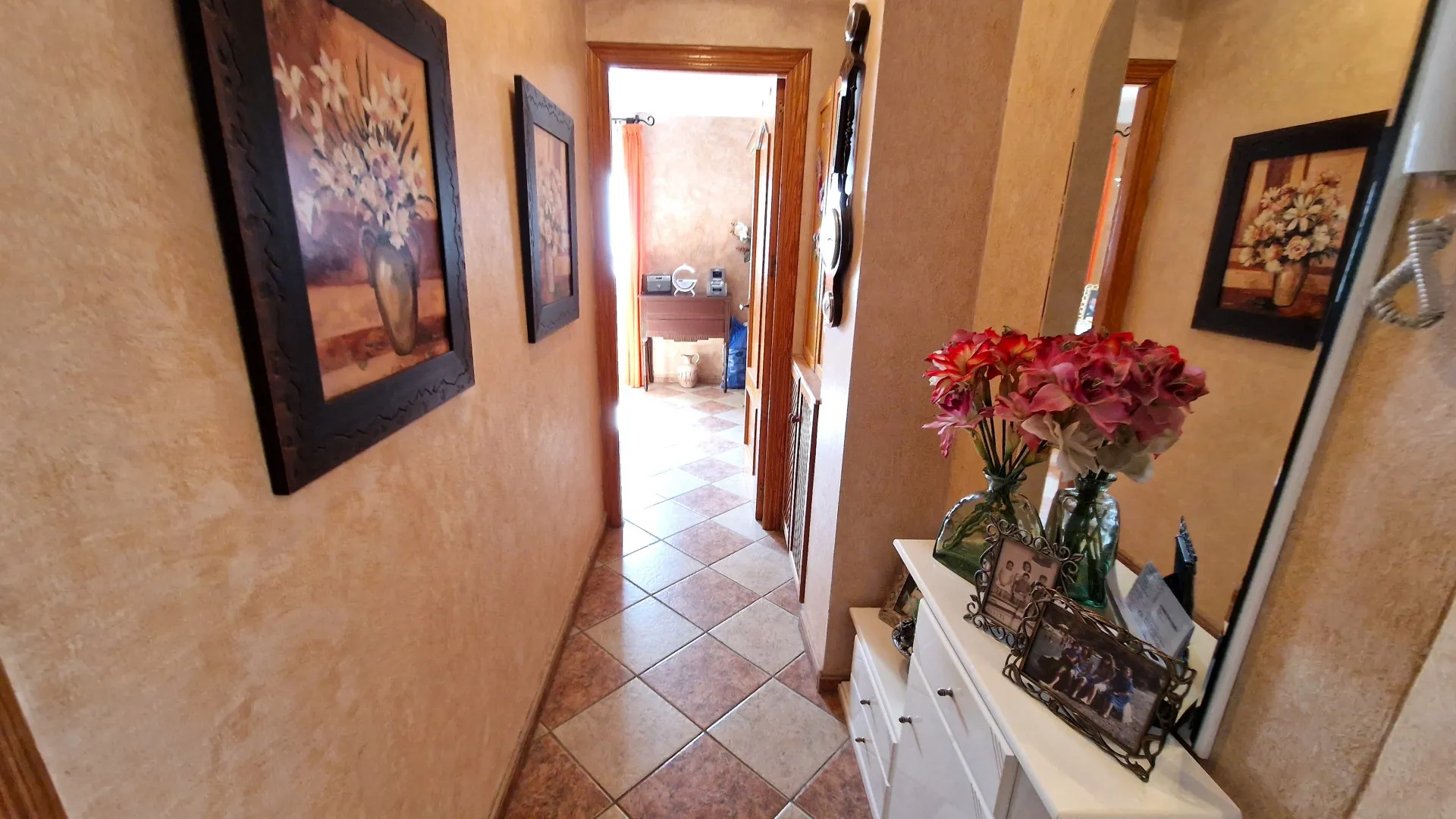 For sale Manilva Pueblo 6 bedrooms semi detached house