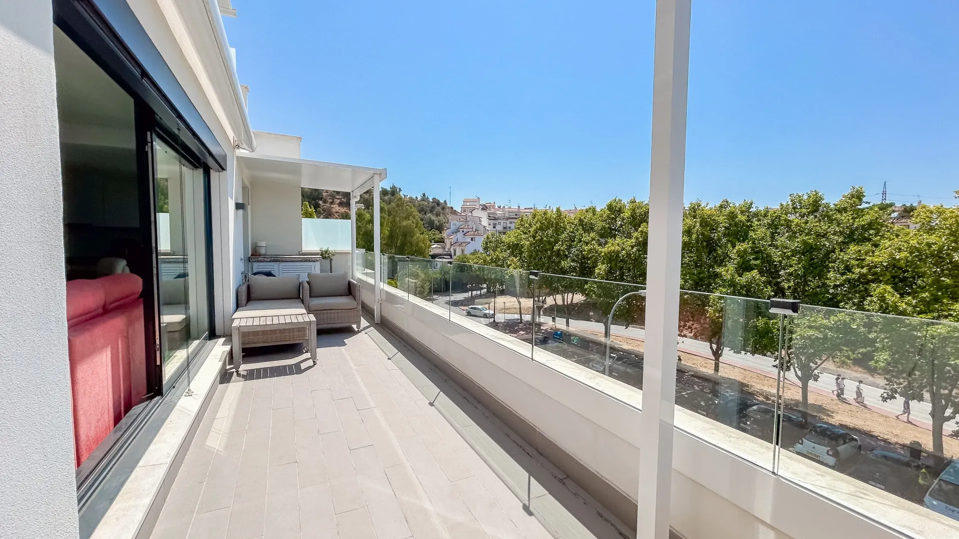 For sale duplex penthouse in Marbella