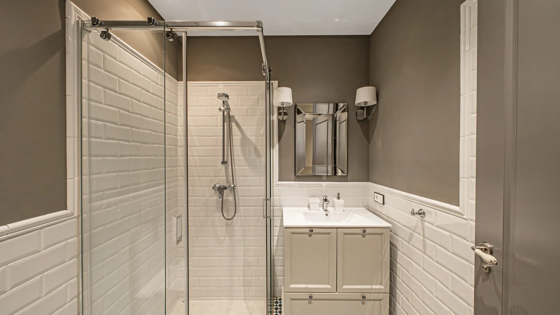 Comprar villa de 6 dormitorios en Los Flamingos