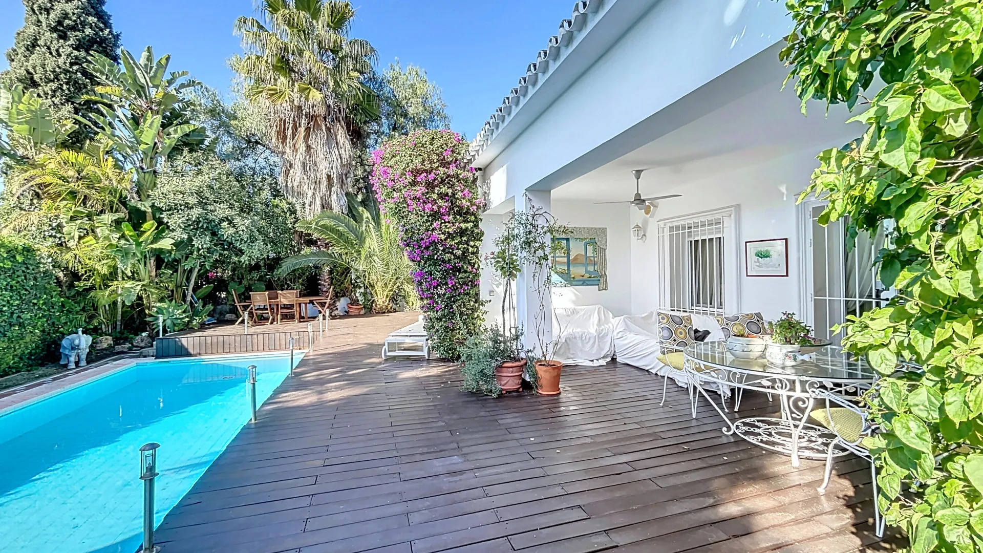 Villa con 3 dormitorios en venta en Guadalmina Alta