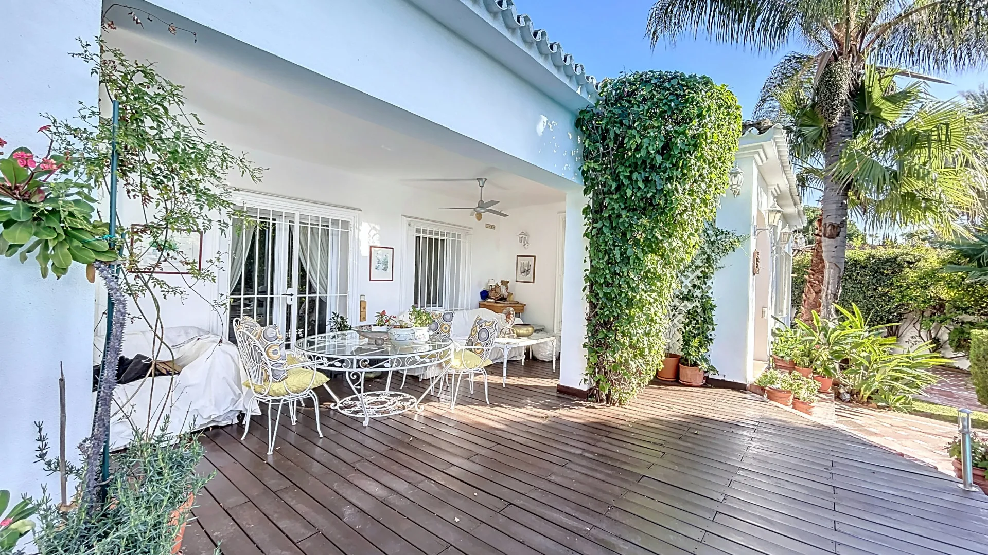 Villa con 3 dormitorios en venta en Guadalmina Alta