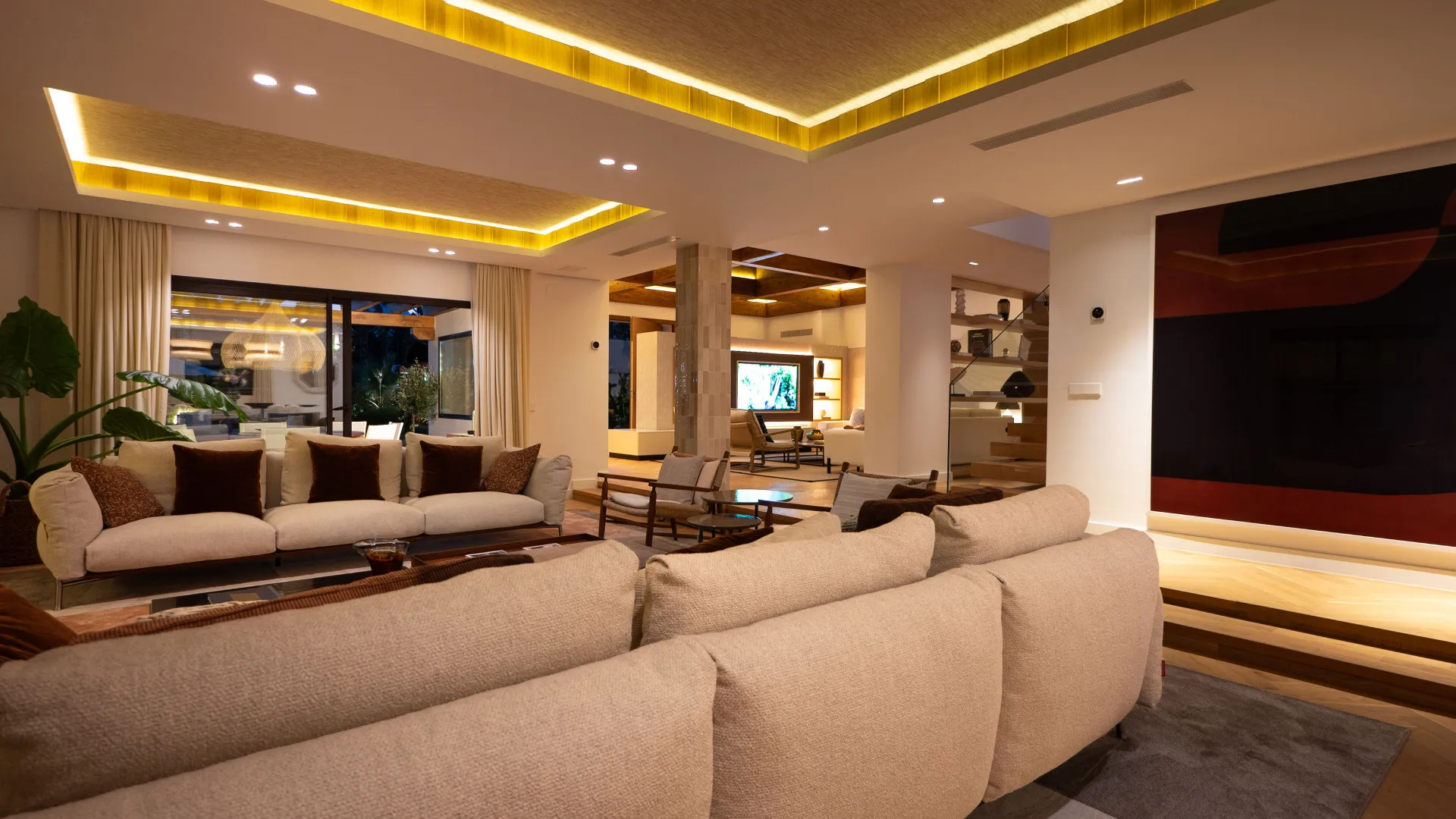 Casasola 6 bedrooms villa for sale
