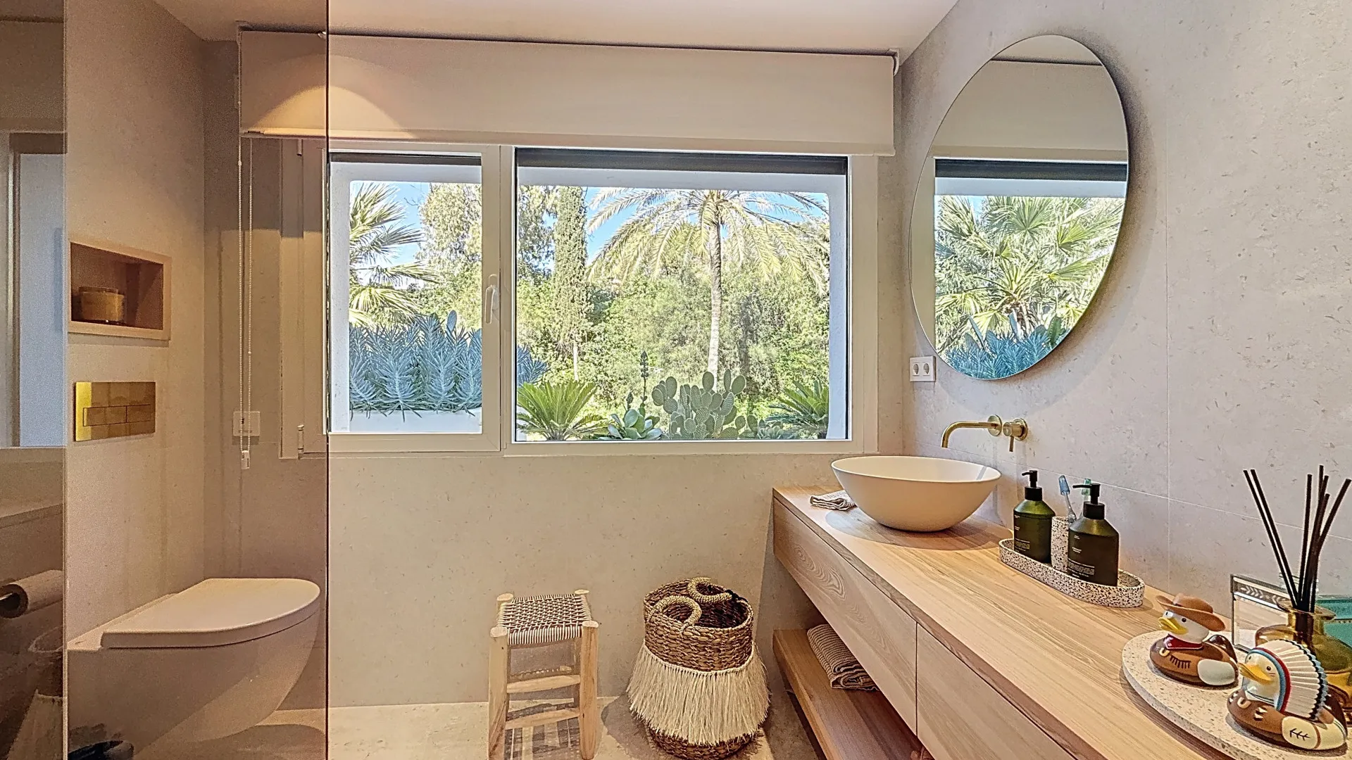 Apartamento de 3 dormitorios en venta en Kings Hills