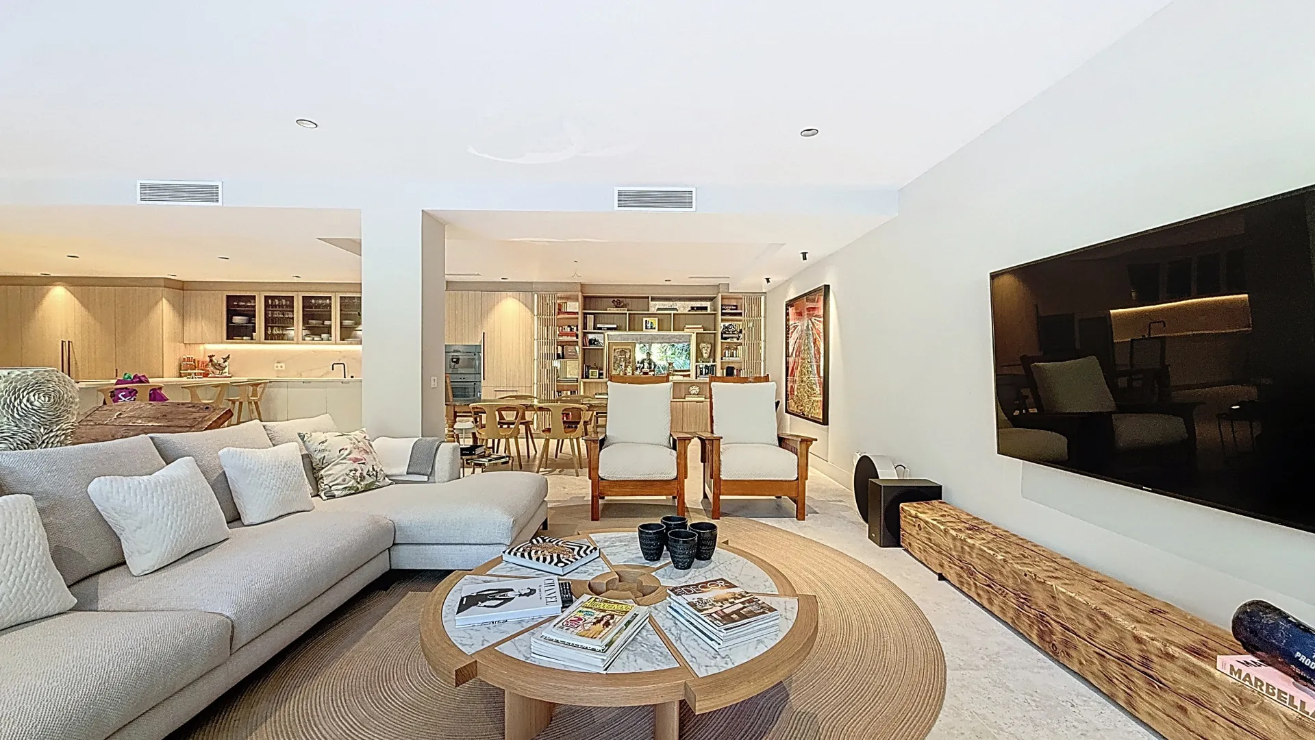 Apartamento de 3 dormitorios en venta en Kings Hills