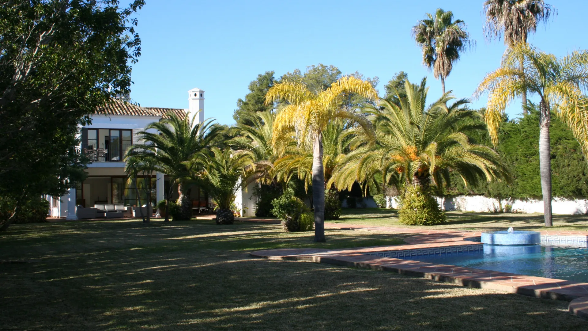 For sale Guadalmina Baja 5 bedrooms villa