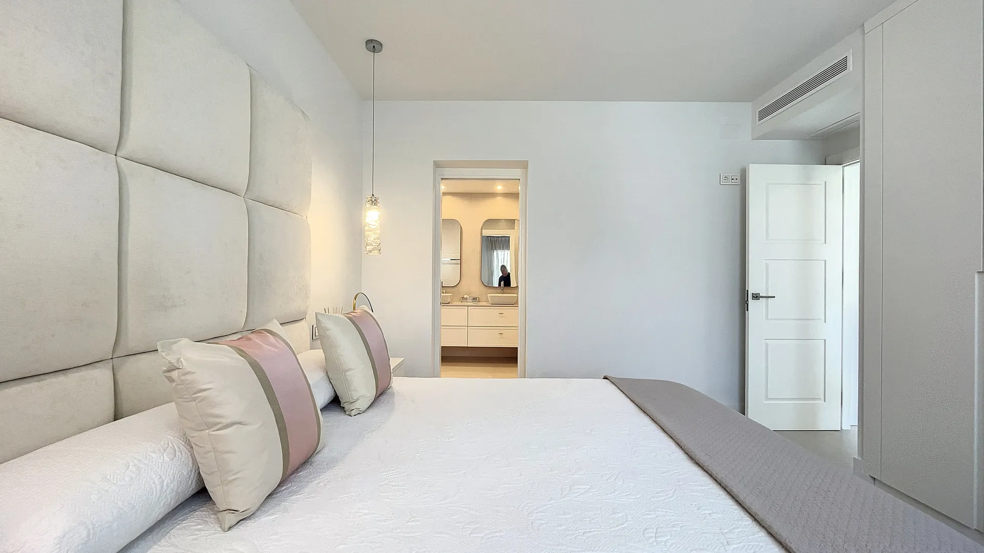 Villa en venta en Guadalmina Alta con 4 dormitorios