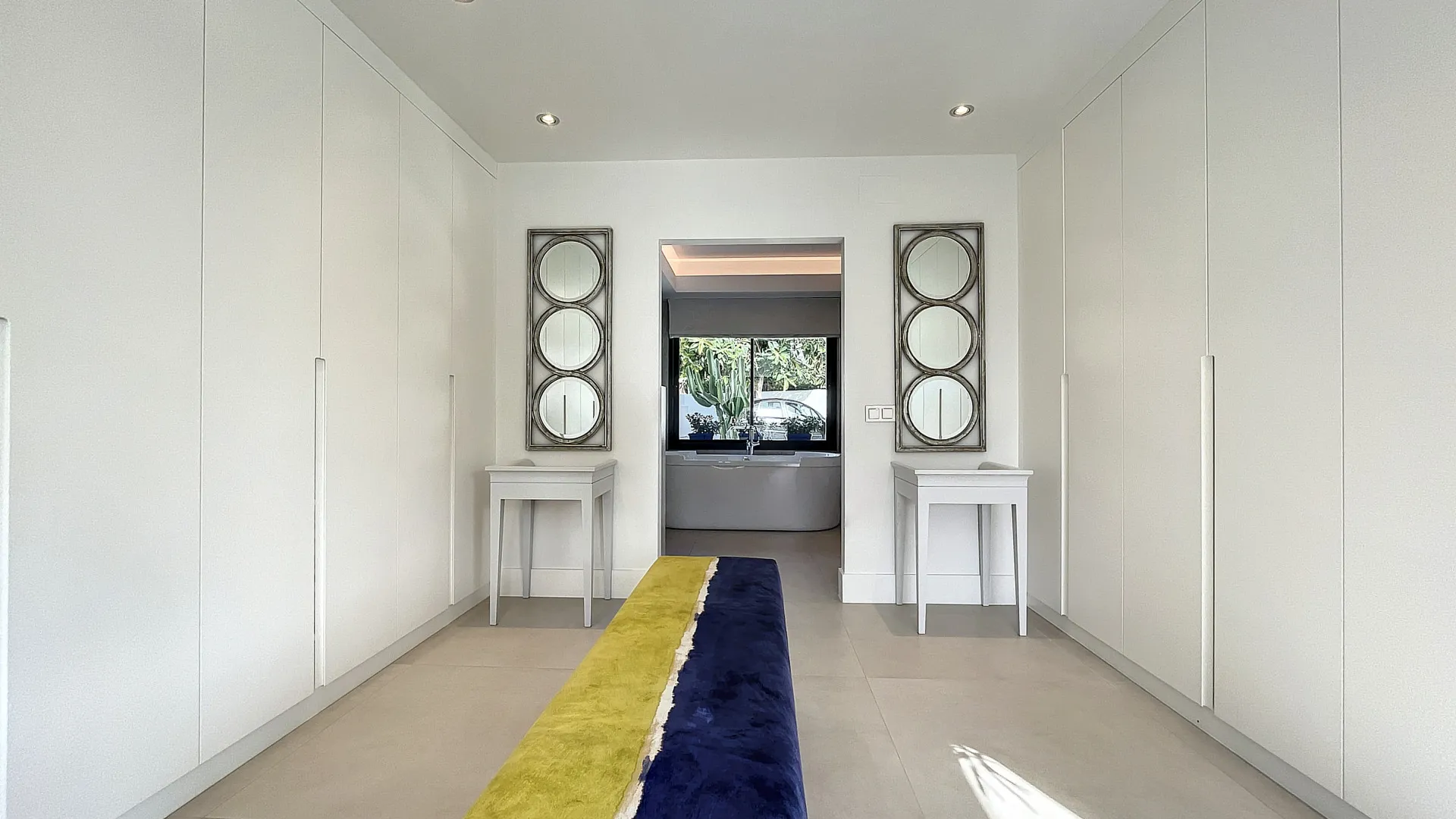 Villa en venta en Guadalmina Alta con 4 dormitorios