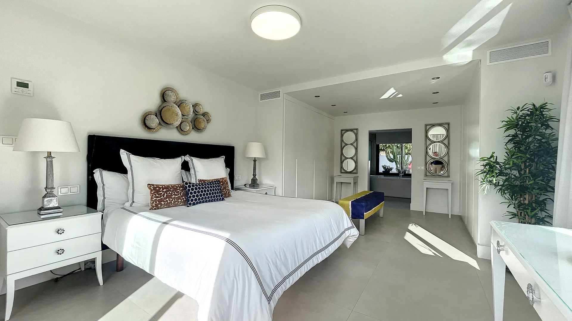 Villa en venta en Guadalmina Alta con 4 dormitorios