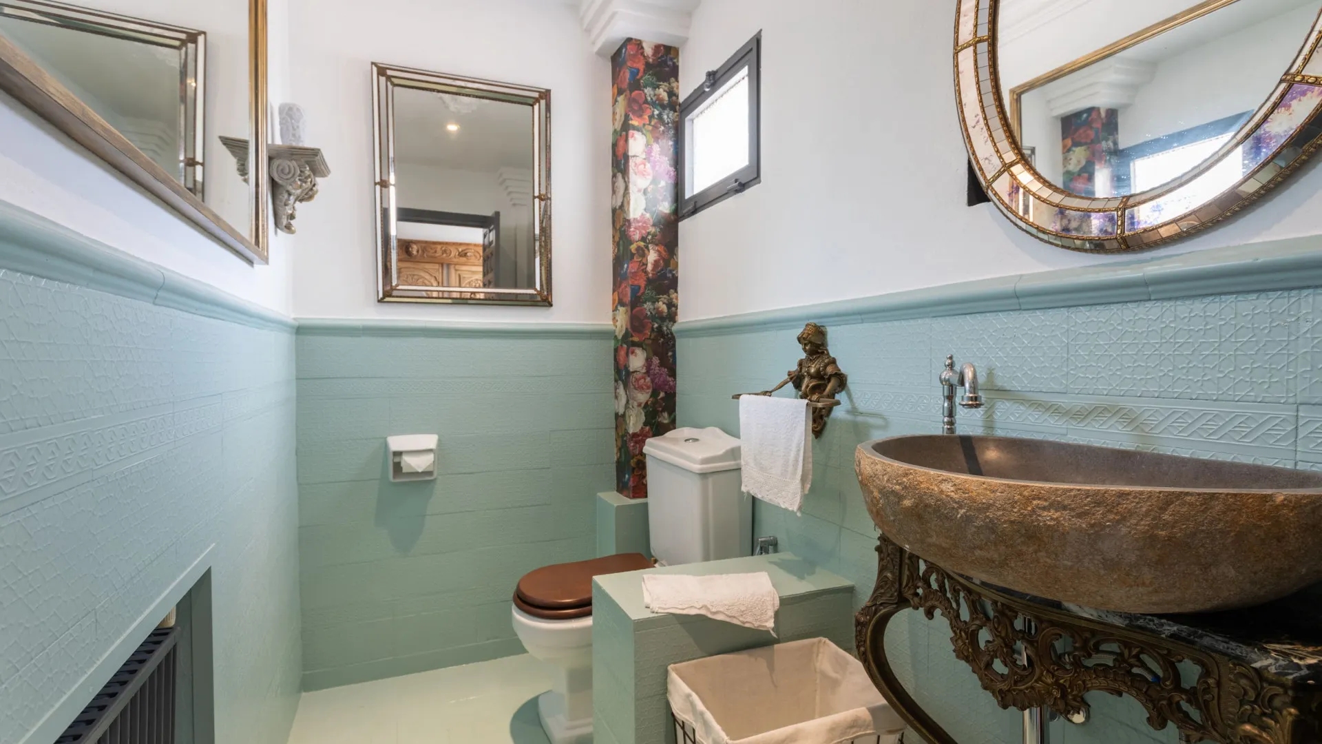 For sale Guadalmina Baja villa with 4 bedrooms