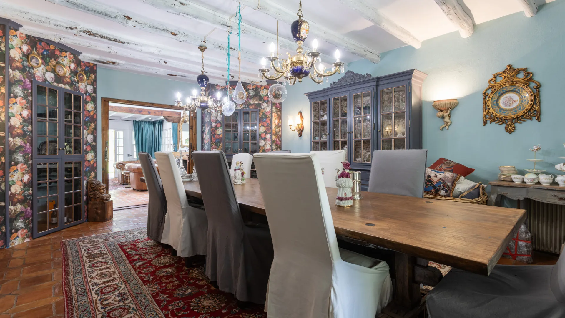 For sale Guadalmina Baja villa with 4 bedrooms