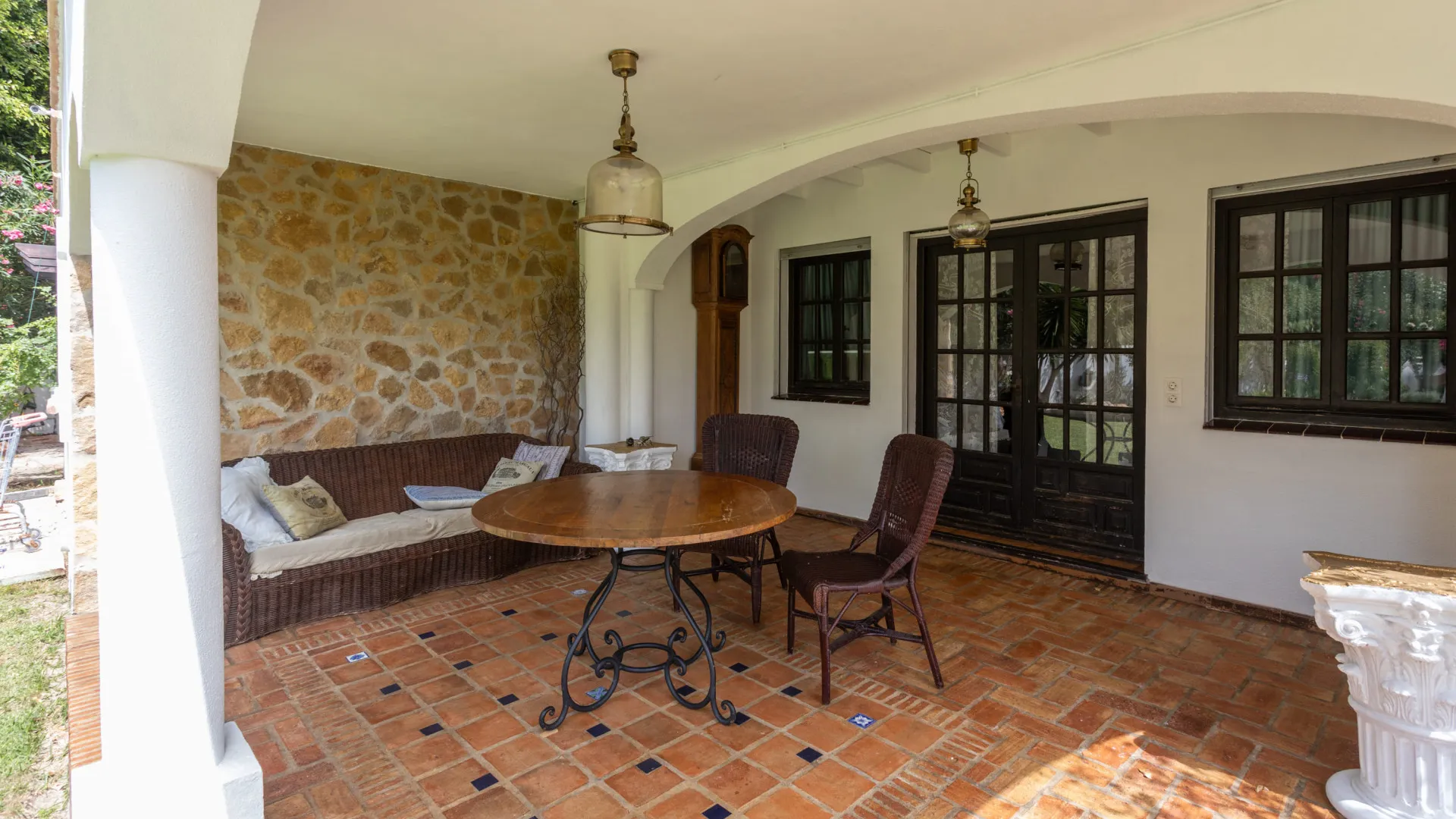 For sale Guadalmina Baja villa with 4 bedrooms