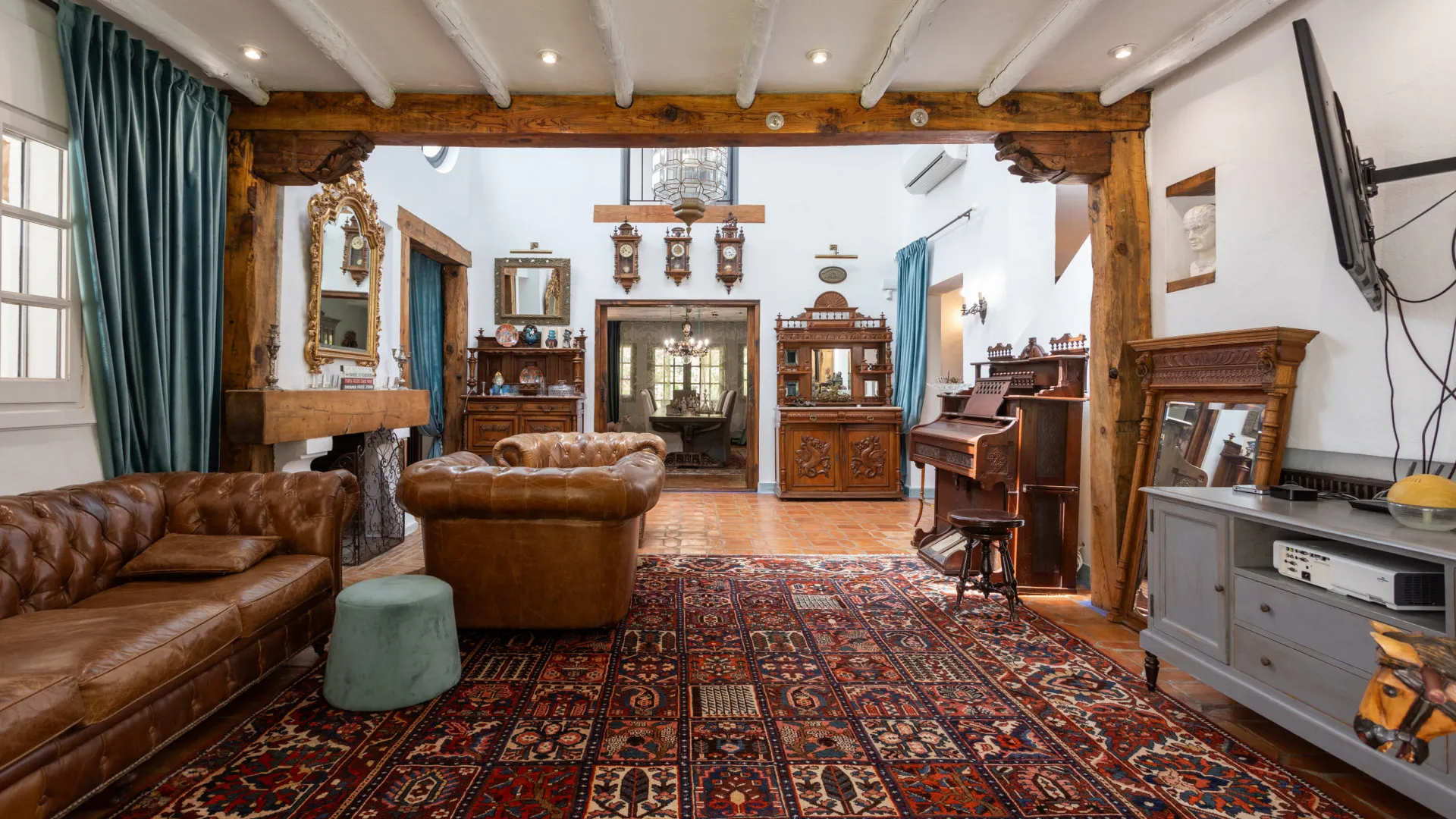 For sale Guadalmina Baja villa with 4 bedrooms