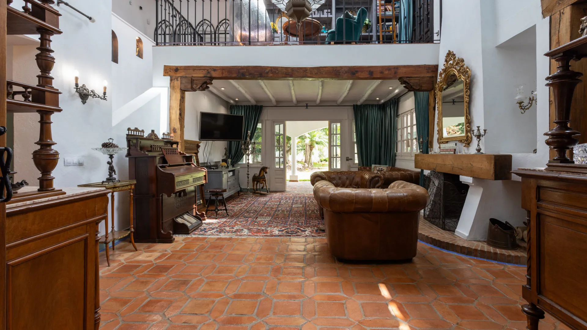 For sale Guadalmina Baja villa with 4 bedrooms