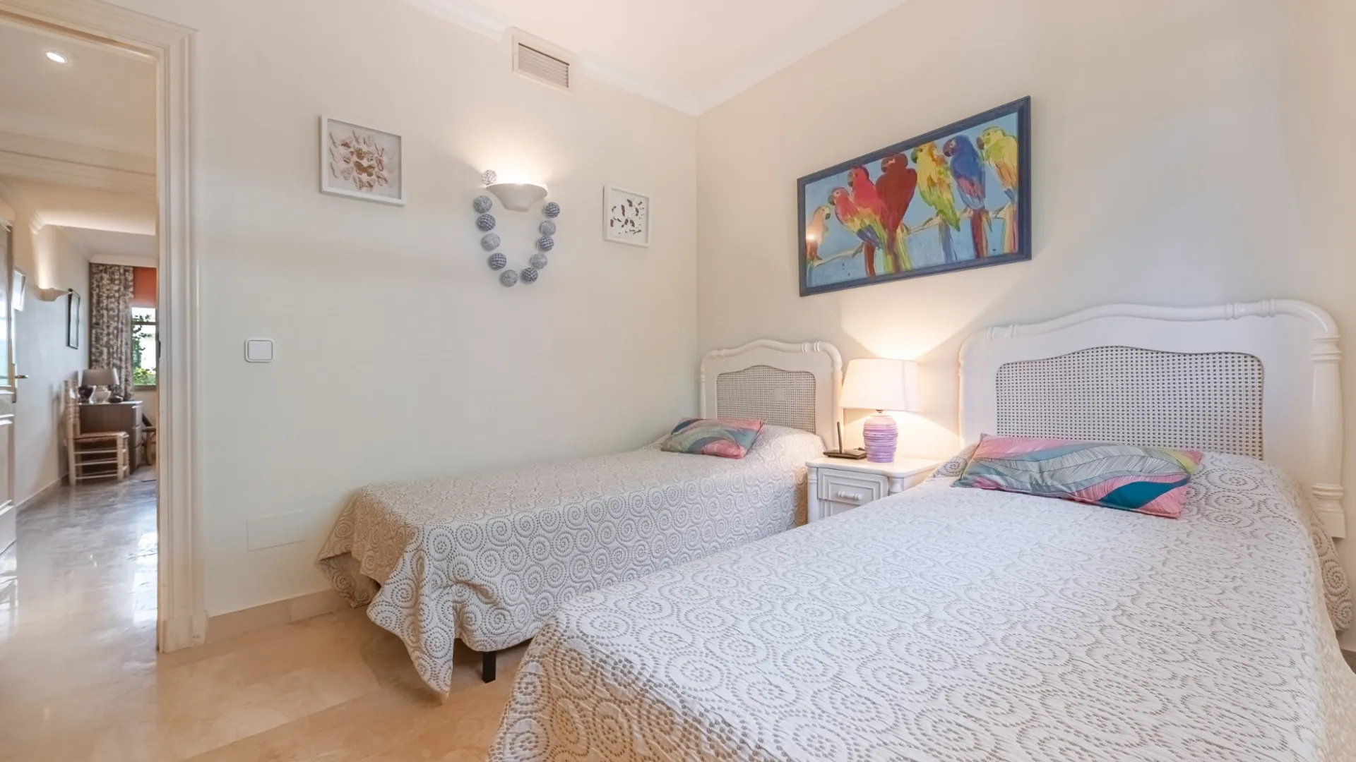 Aloha Gardens, apartamento planta baja a la venta de 2 dormitorios