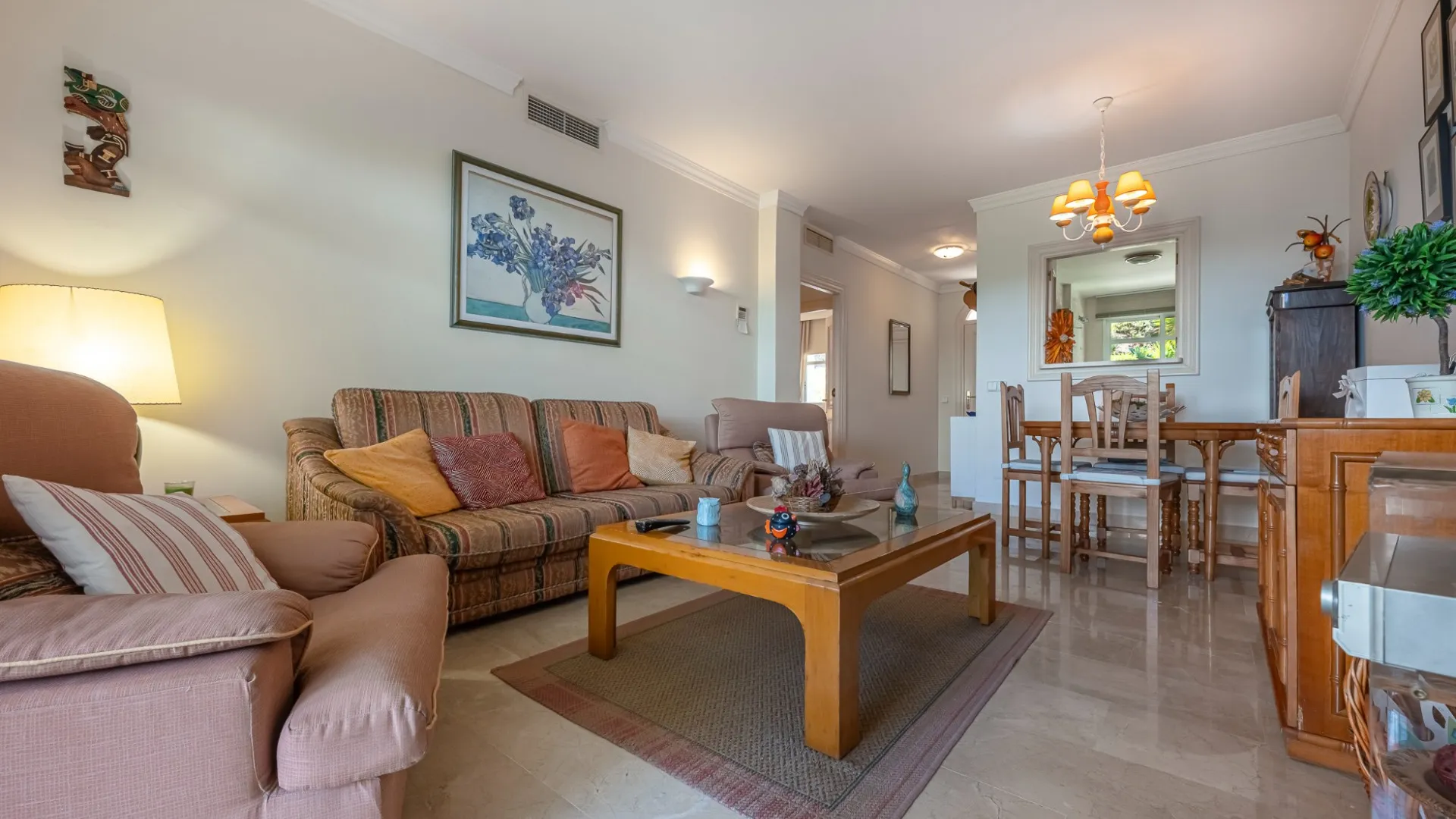 Aloha Gardens, apartamento planta baja a la venta de 2 dormitorios