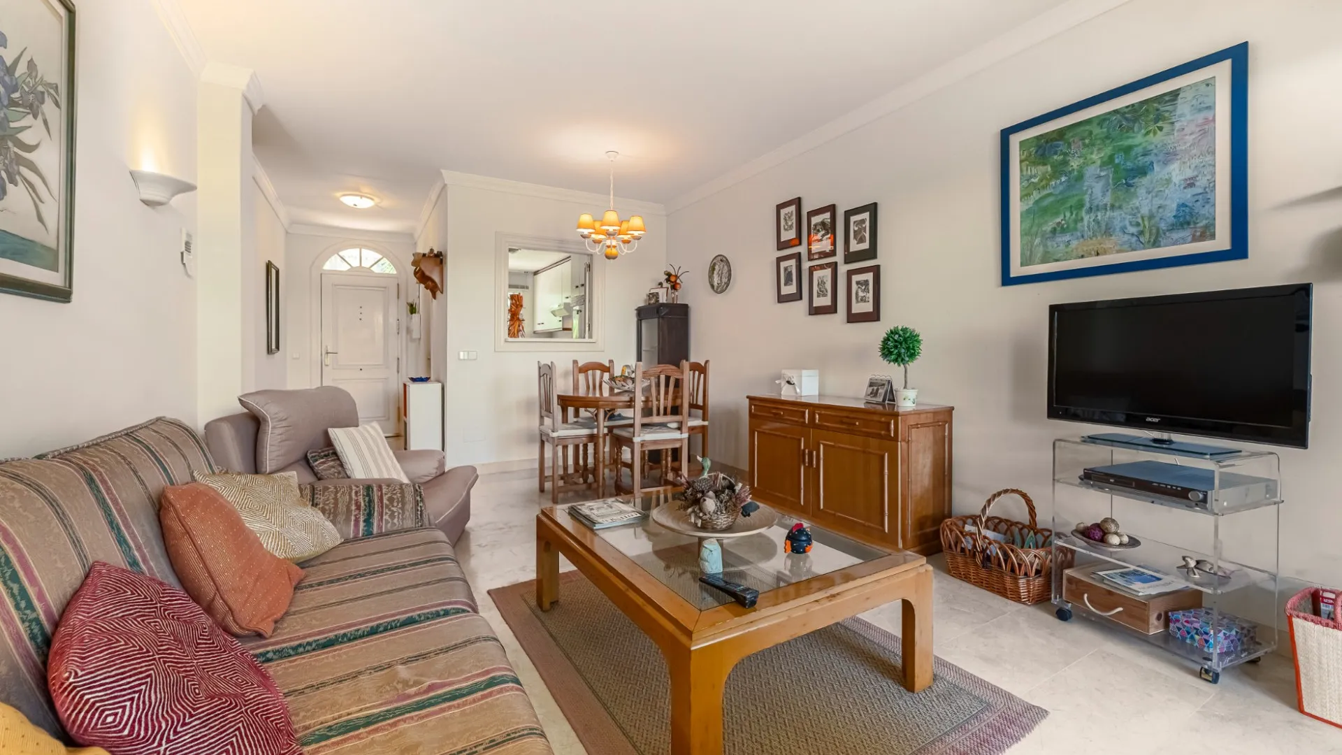 Aloha Gardens, apartamento planta baja a la venta de 2 dormitorios