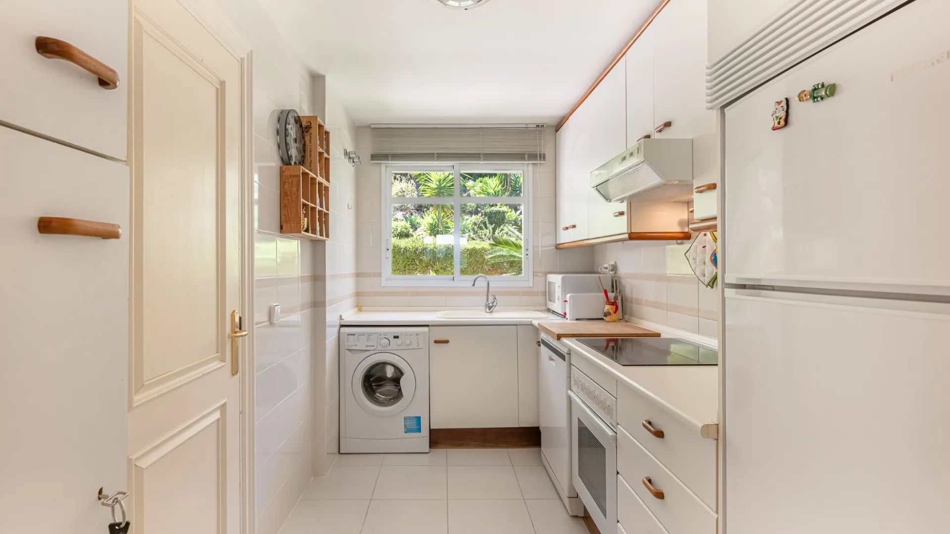 Aloha Gardens, apartamento planta baja a la venta de 2 dormitorios