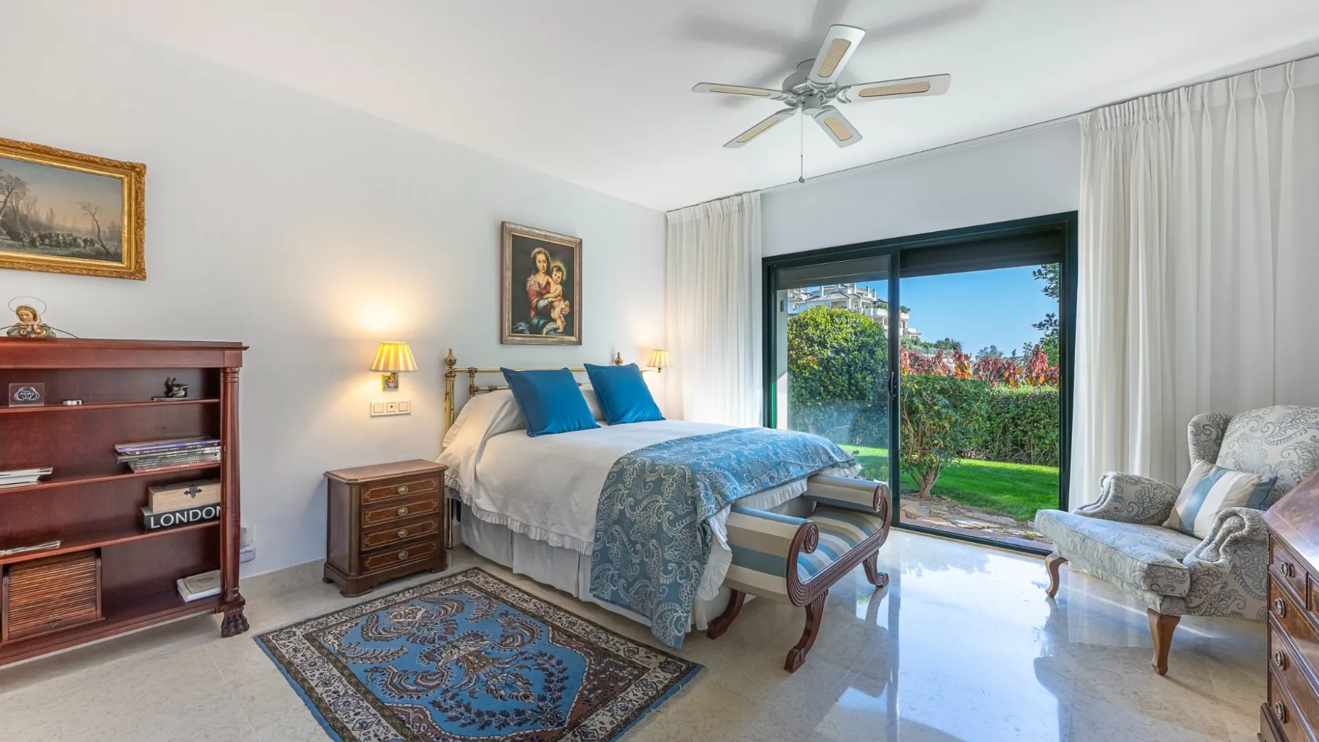 Buy Los Capanes del Golf 3 bedrooms ground floor apartment