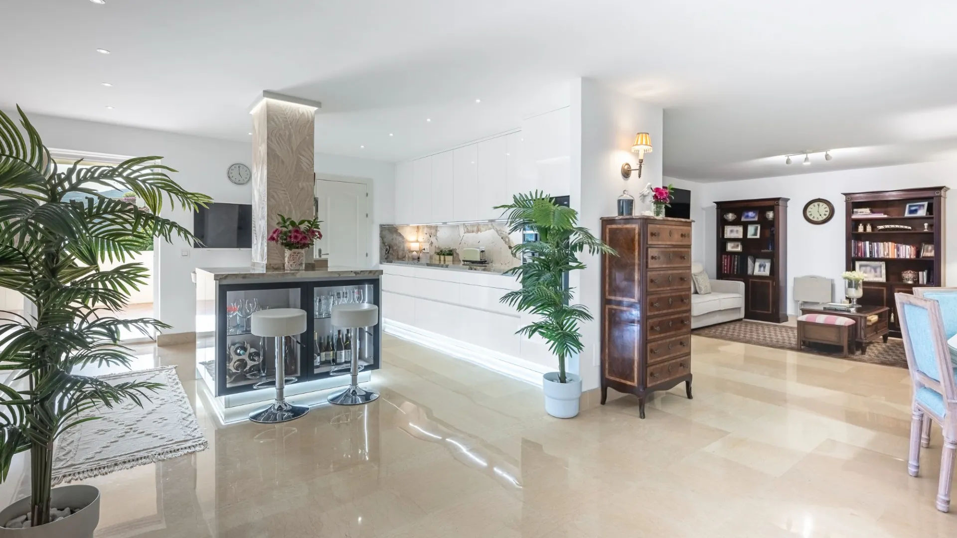 Buy Los Capanes del Golf 3 bedrooms ground floor apartment