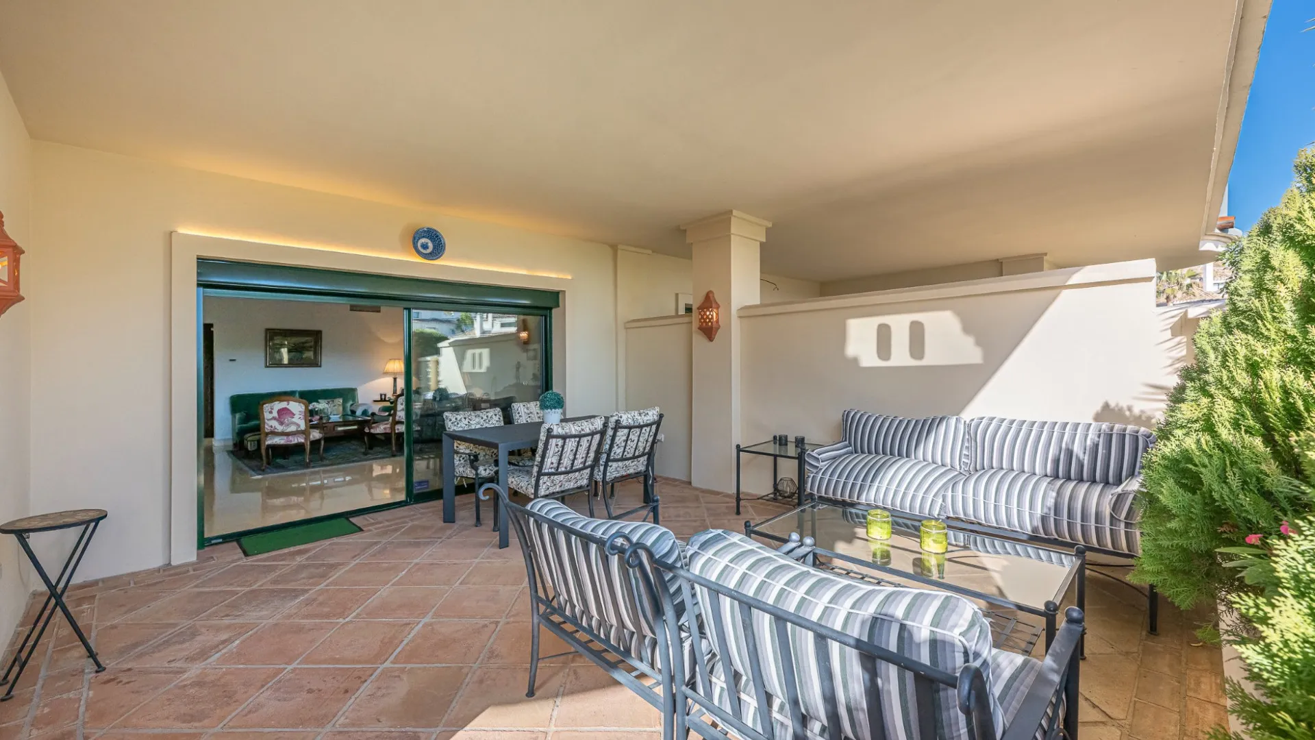 Buy Los Capanes del Golf 3 bedrooms ground floor apartment