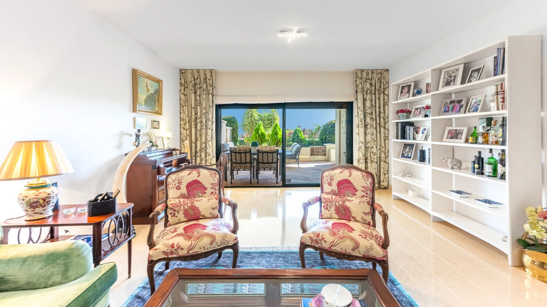Buy Los Capanes del Golf 3 bedrooms ground floor apartment