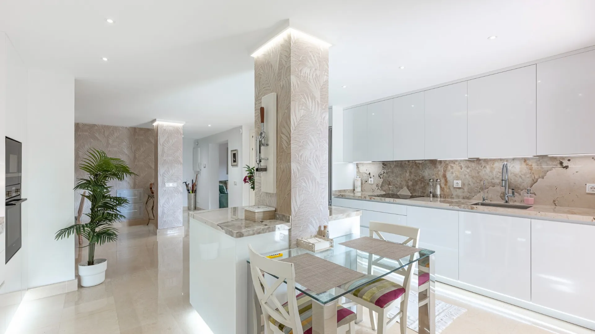 Buy Los Capanes del Golf 3 bedrooms ground floor apartment