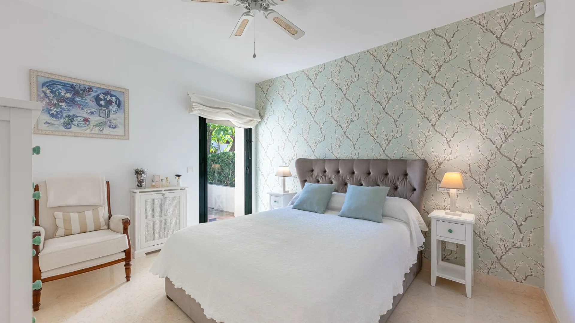 Buy Los Capanes del Golf 3 bedrooms ground floor apartment