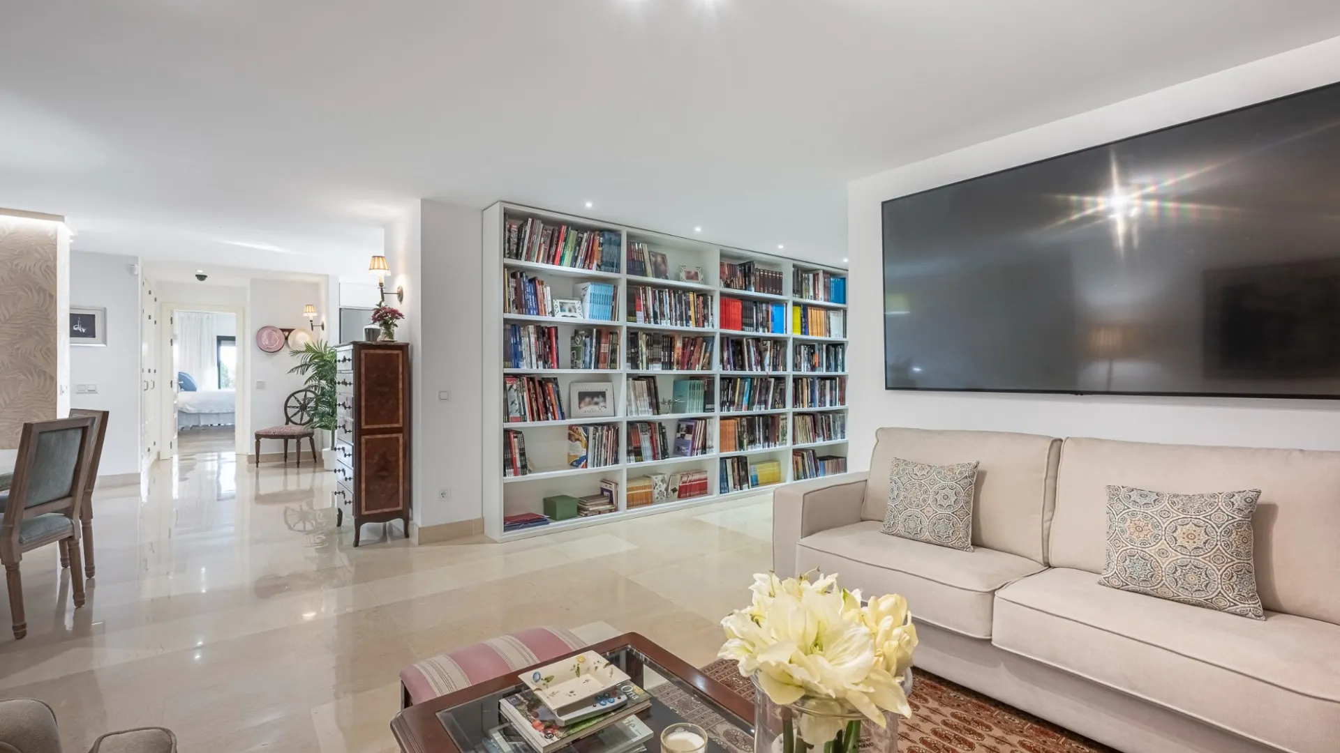 Buy Los Capanes del Golf 3 bedrooms ground floor apartment