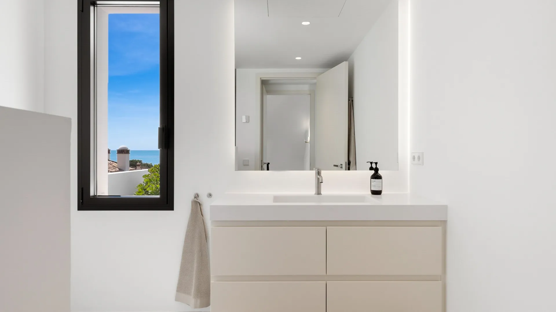 For sale villa with 5 bedrooms in El Rosario