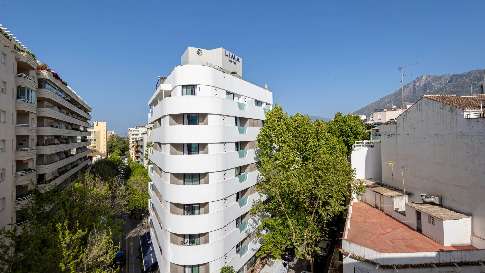 Atico duplex de 3 dormitorios en venta en Marbella Centro