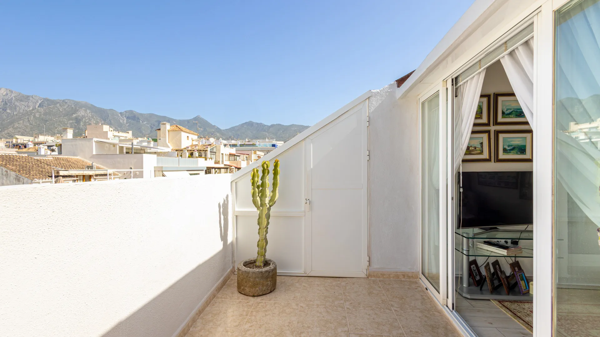 Atico duplex de 3 dormitorios en venta en Marbella Centro