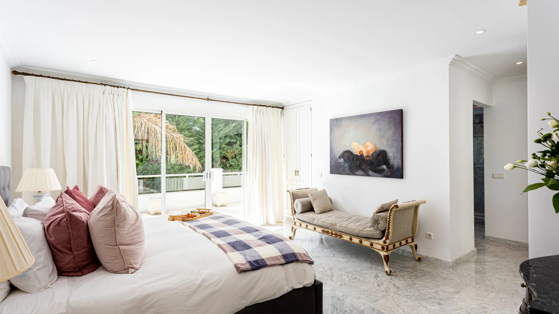 Los Monteros, villa con 5 dormitorios en venta