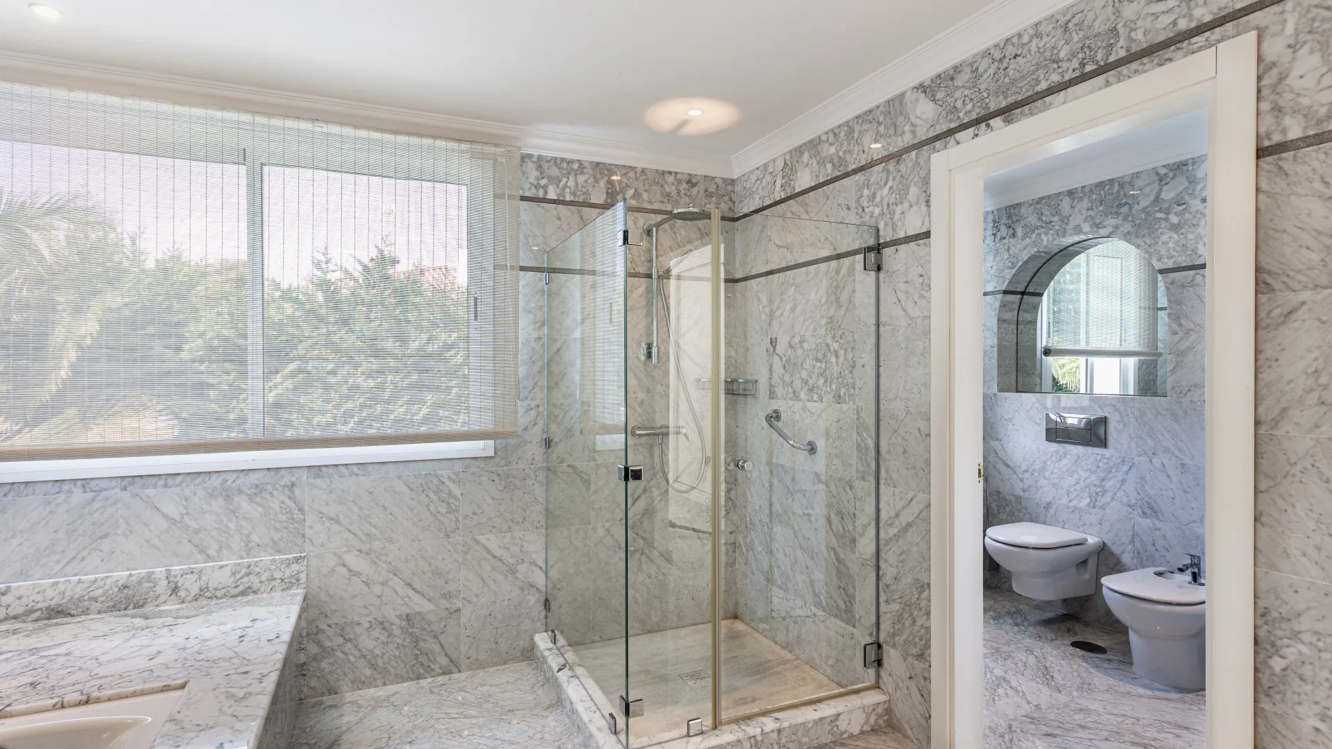 Los Monteros, villa con 5 dormitorios en venta