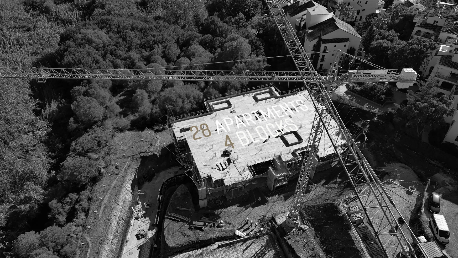 Duplex penthouse for sale in Señorio de Marbella