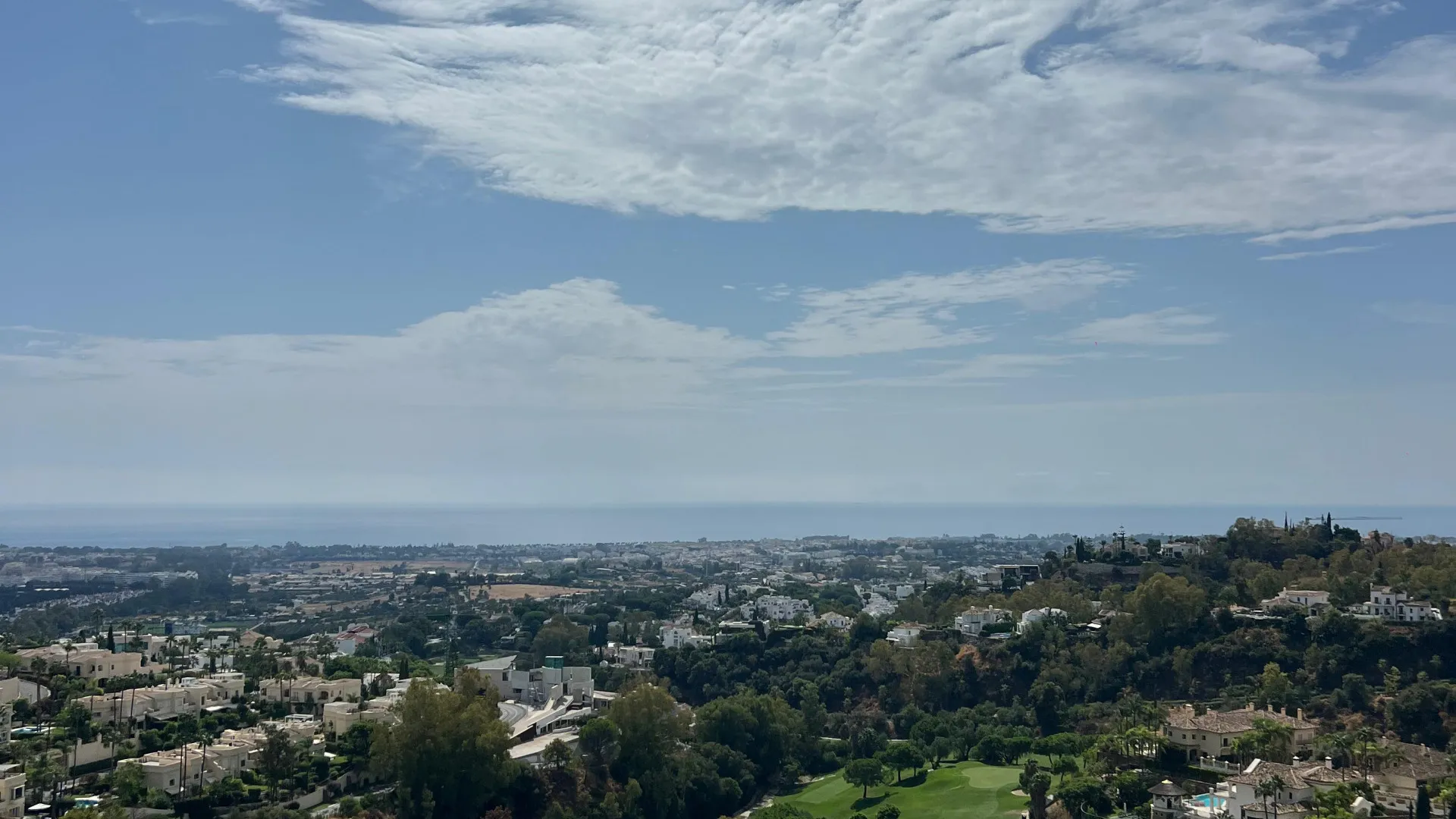 Se vende Ático con 3 dormitorios en La Quinta Golf