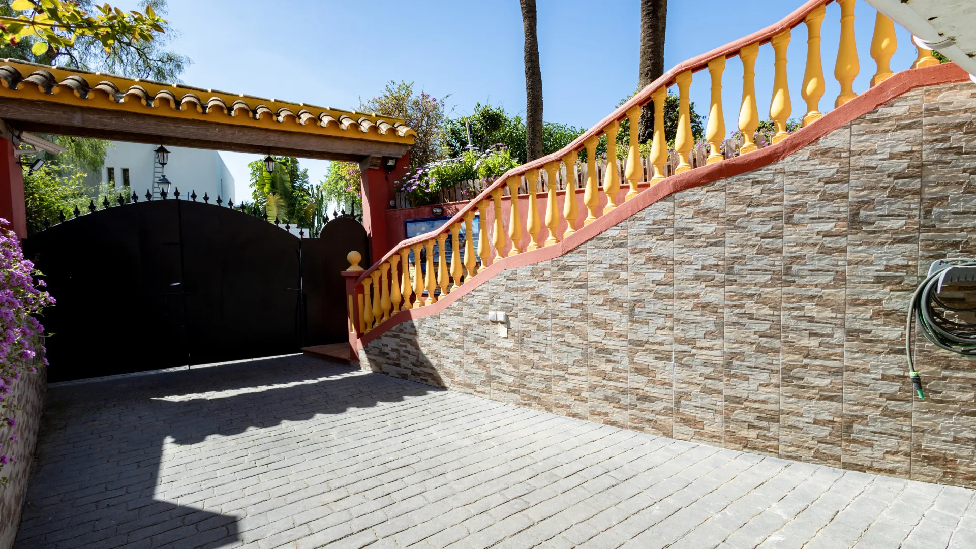 Villa for sale in Rio Real