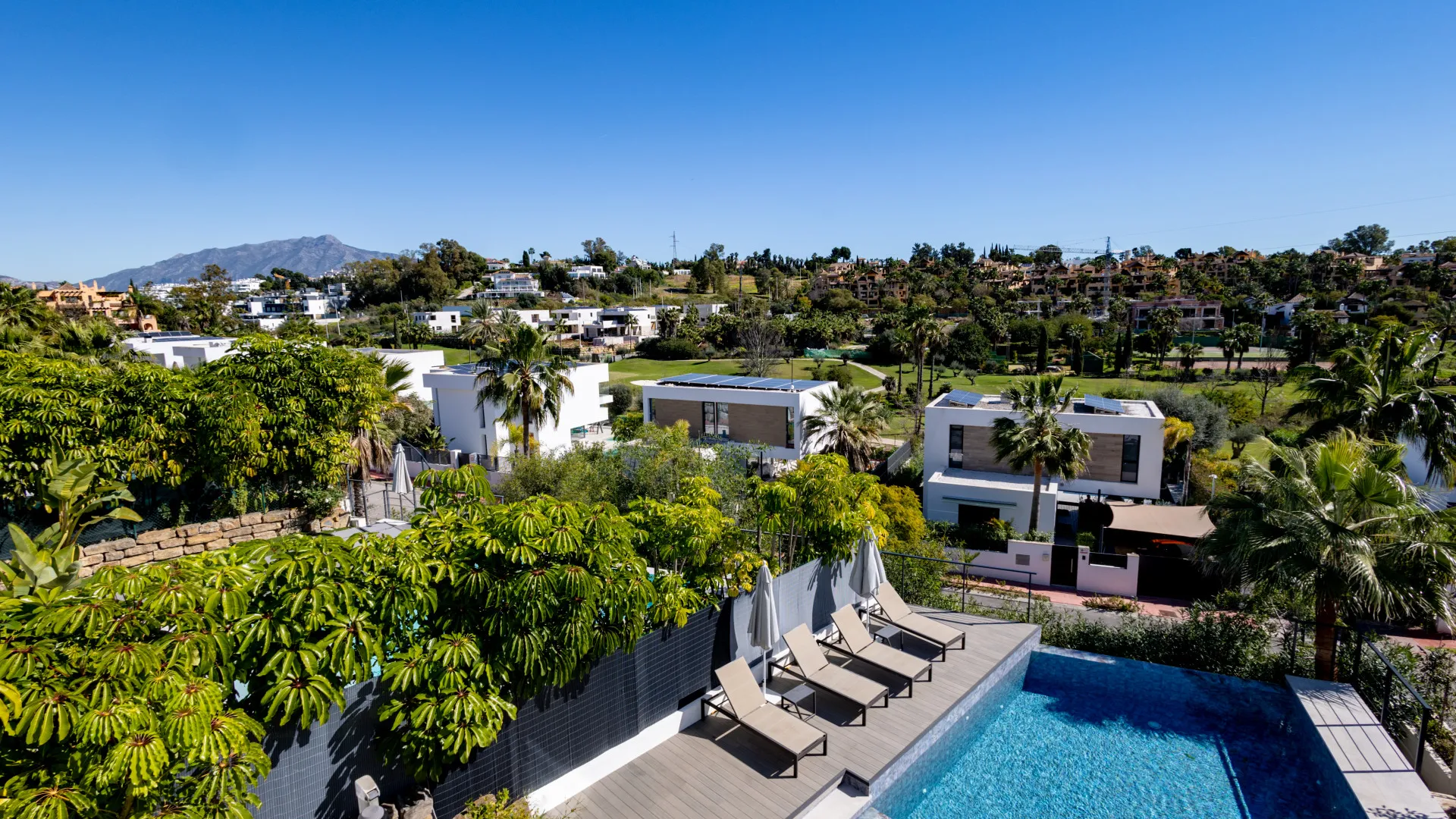 For sale El Campanario villa with 4 bedrooms