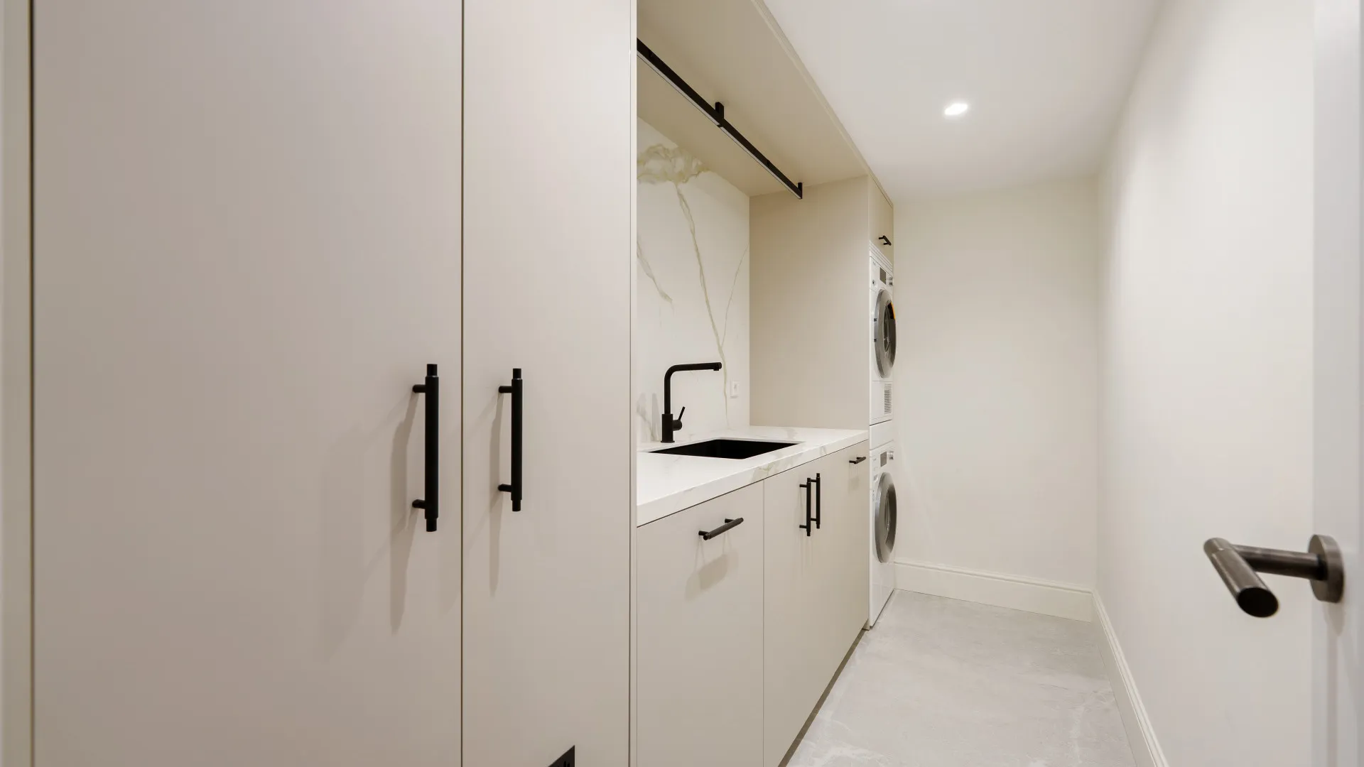 5 bedrooms villa in La Quinta for sale