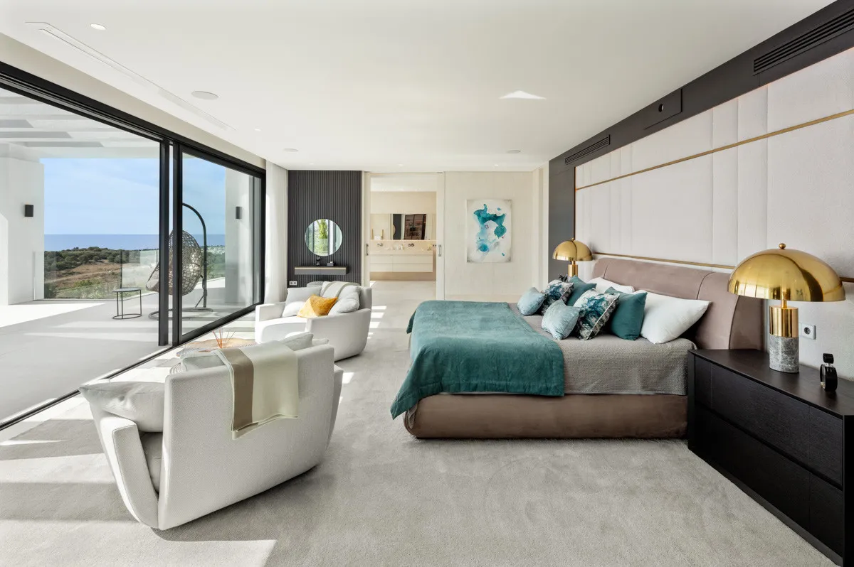 Villa de 7 dormitorios en venta en El Paraiso