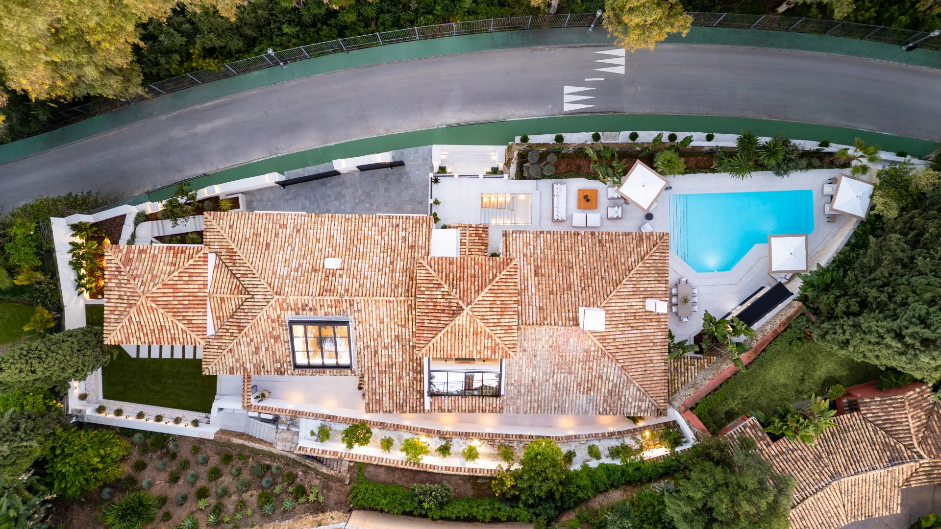 Villa de 5 dormitorios a la venta en El Herrojo