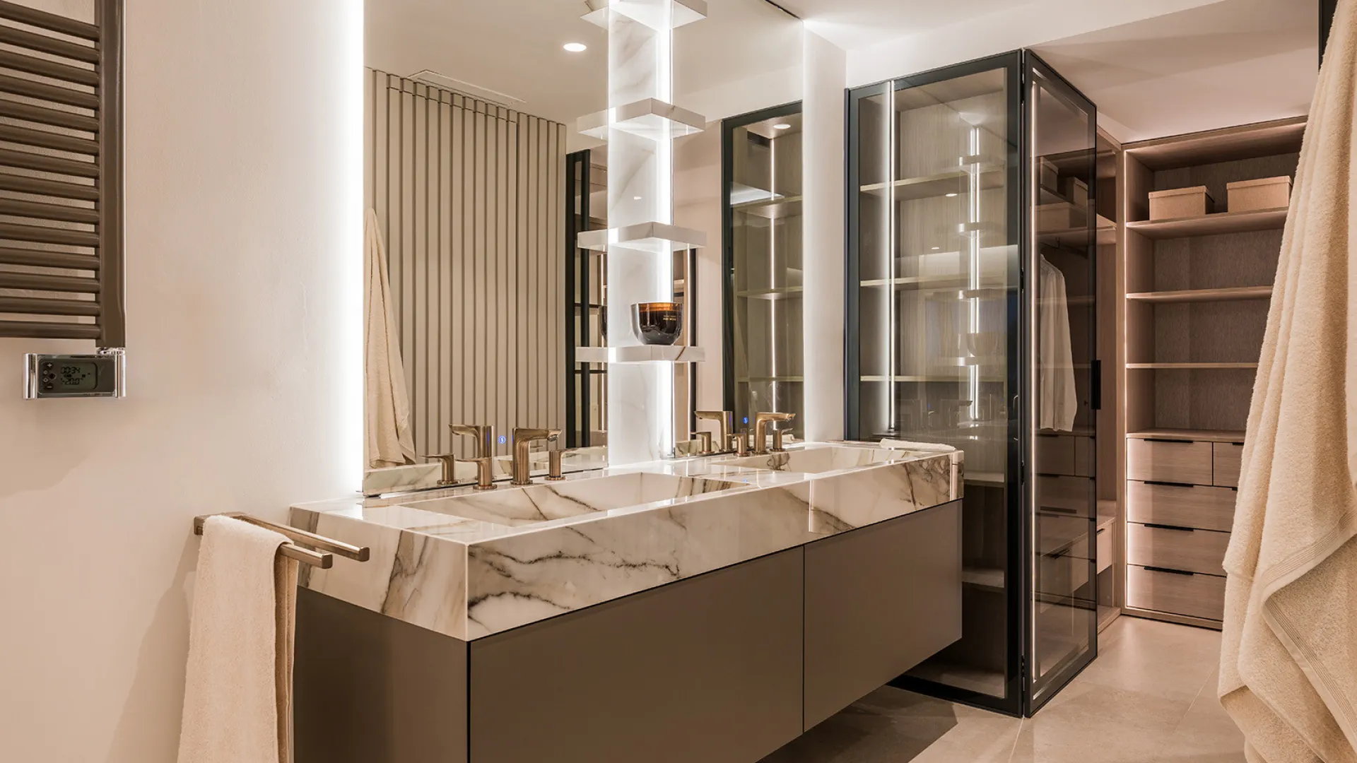 Apartamento planta baja en venta en Menara Beach