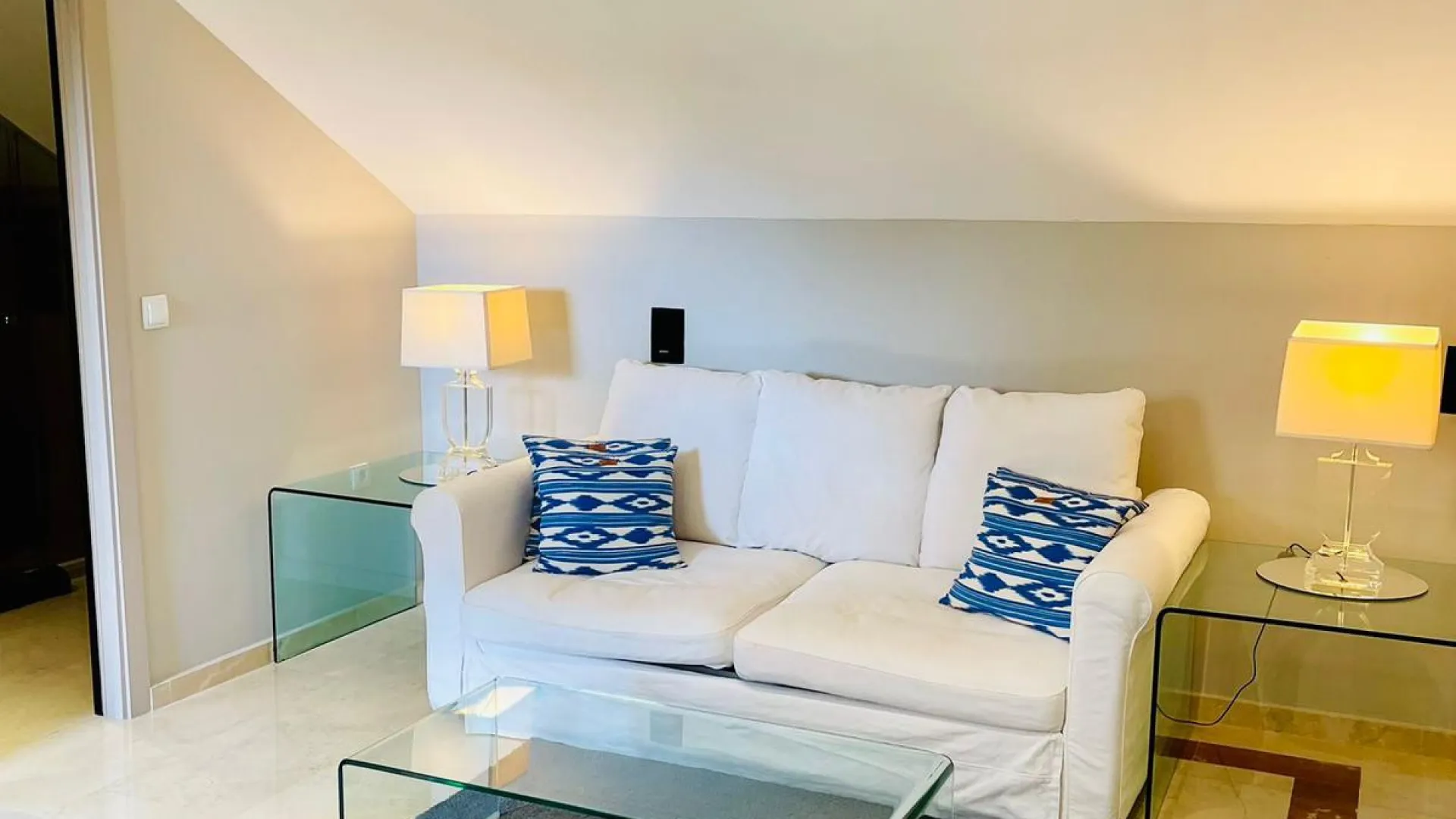 Buy semi detached house with 5 bedrooms in Los Monteros Playa