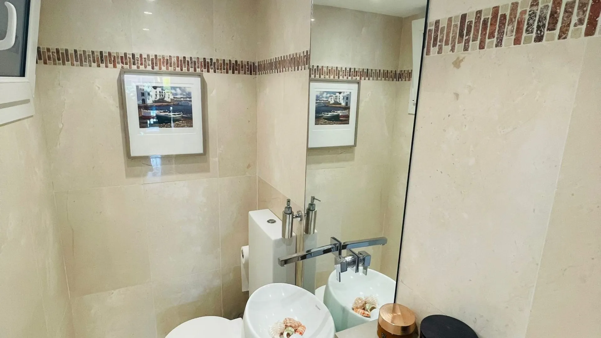 Buy semi detached house with 5 bedrooms in Los Monteros Playa