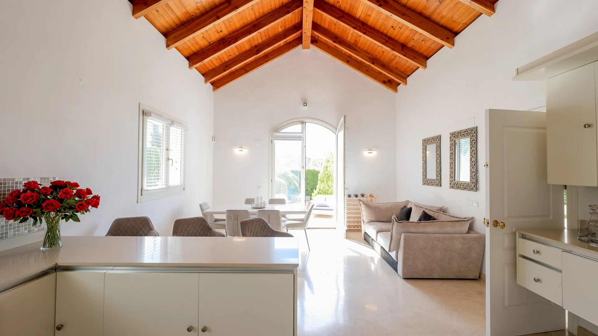 Villa with 4 bedrooms for sale in Paraiso Medio