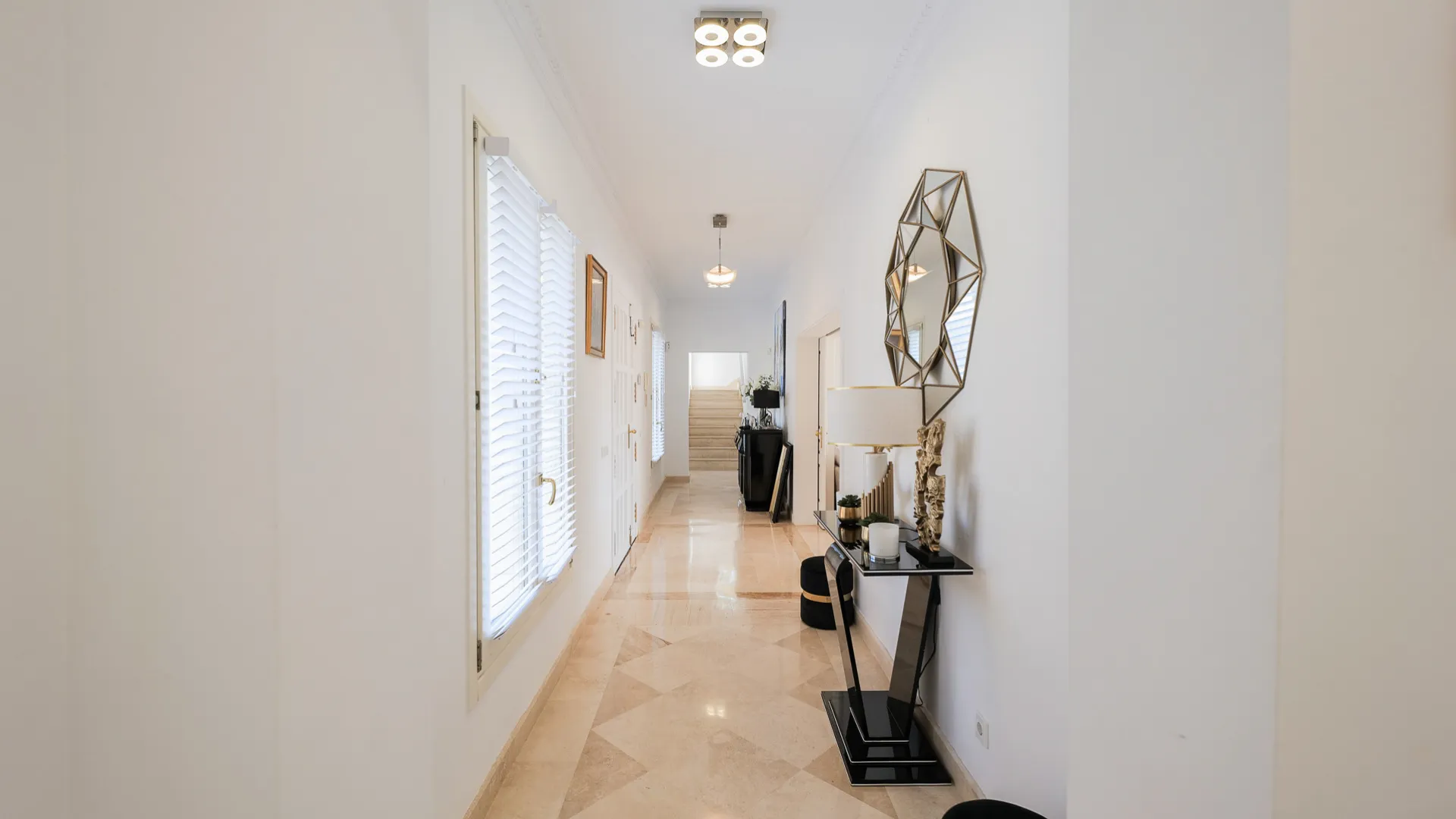 Villa with 4 bedrooms for sale in Paraiso Medio