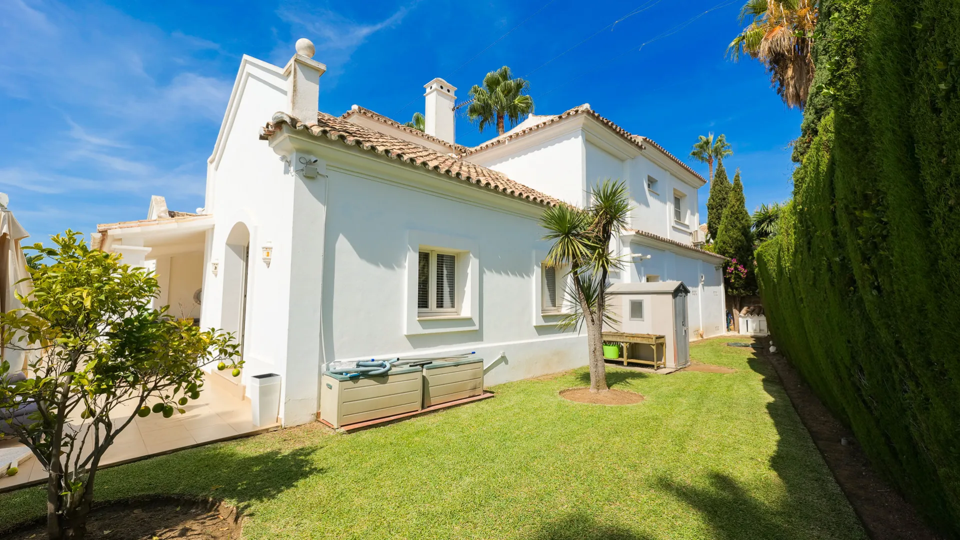 Villa with 4 bedrooms for sale in Paraiso Medio