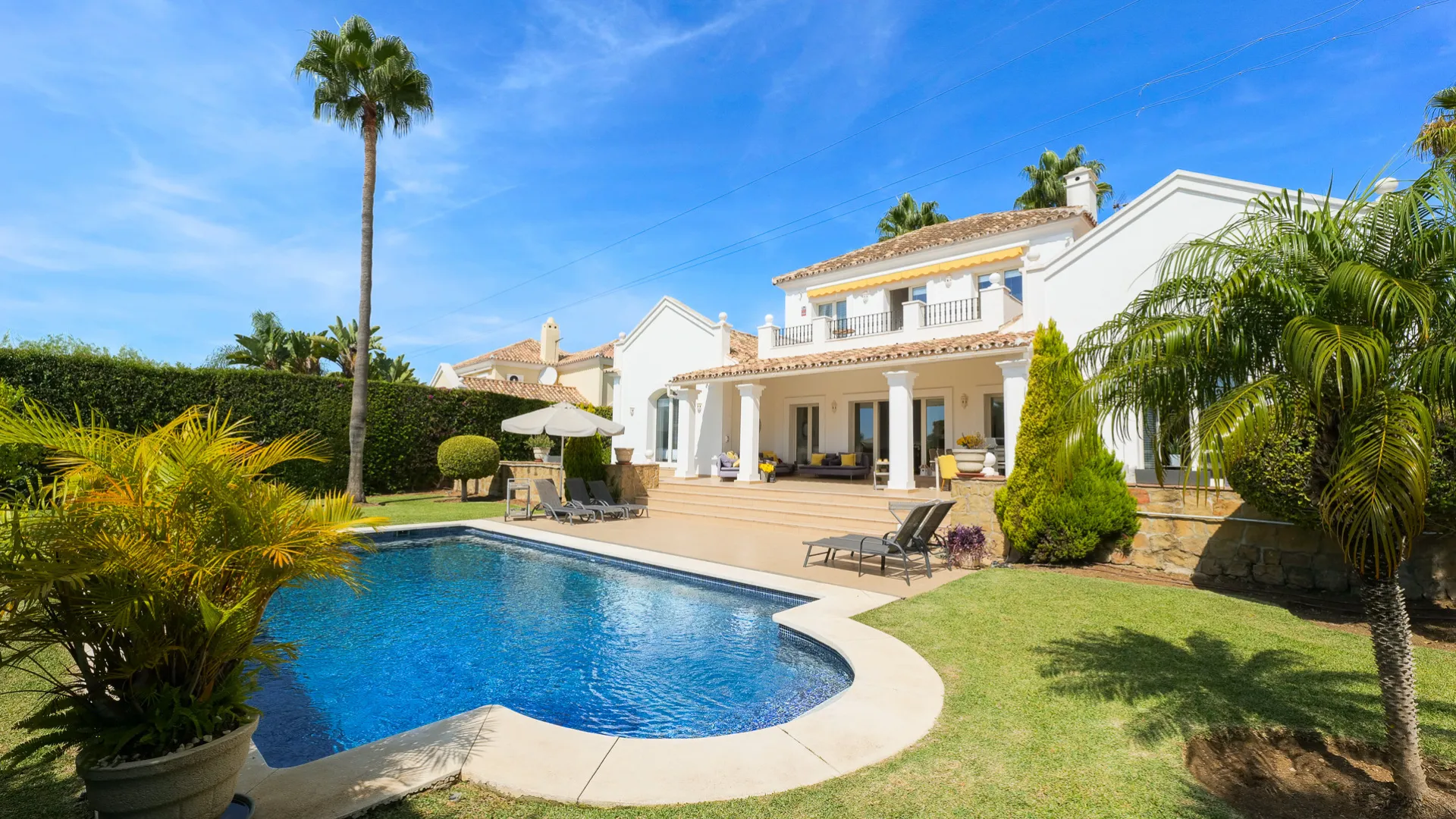 Villa with 4 bedrooms for sale in Paraiso Medio