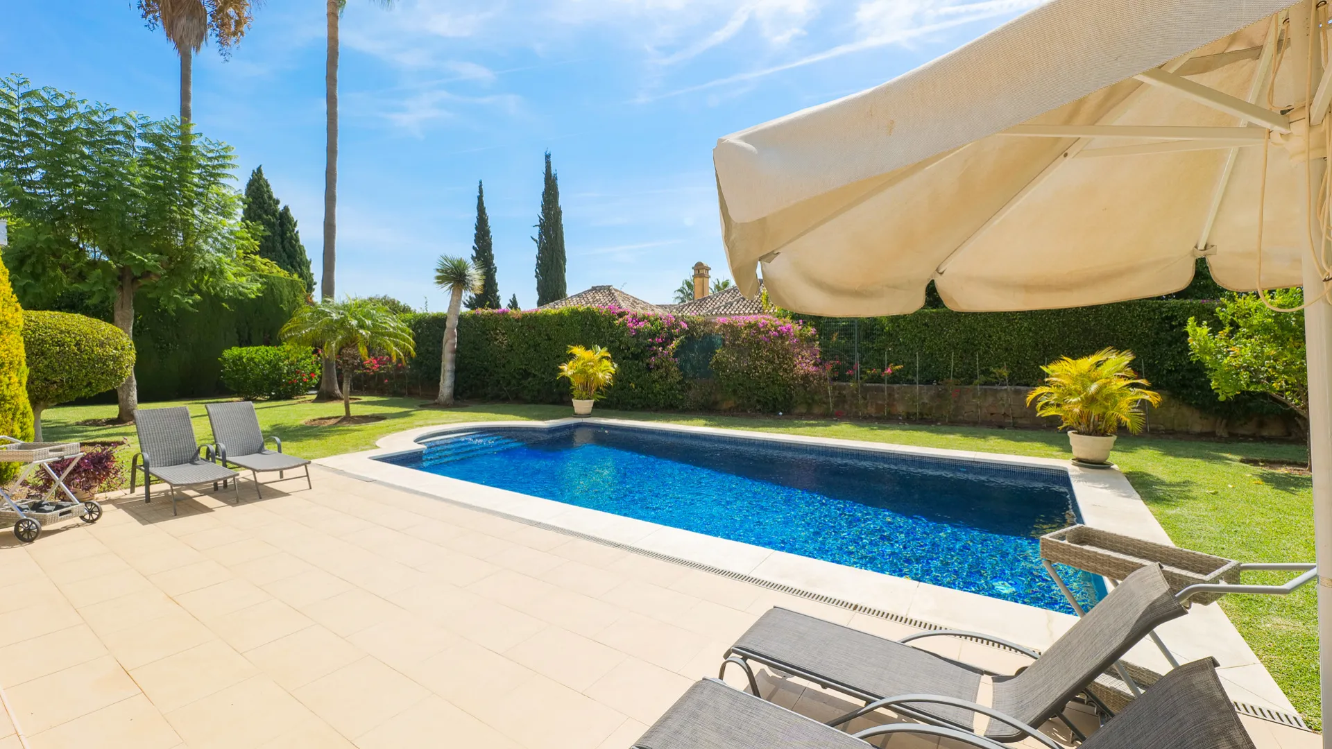 Villa with 4 bedrooms for sale in Paraiso Medio